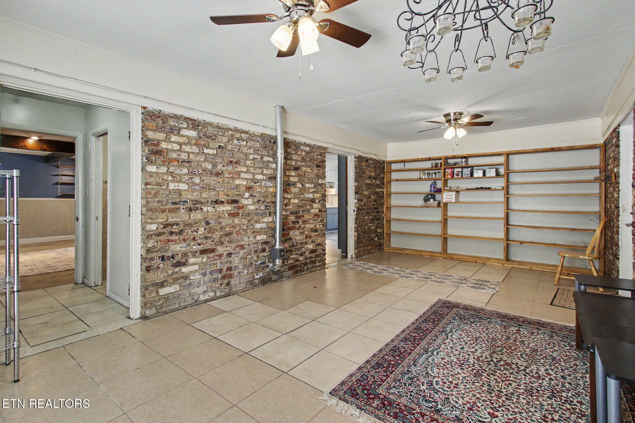 IMG_0504 (2) - 1412 Hillvale Rd, Louisville, TN 37777