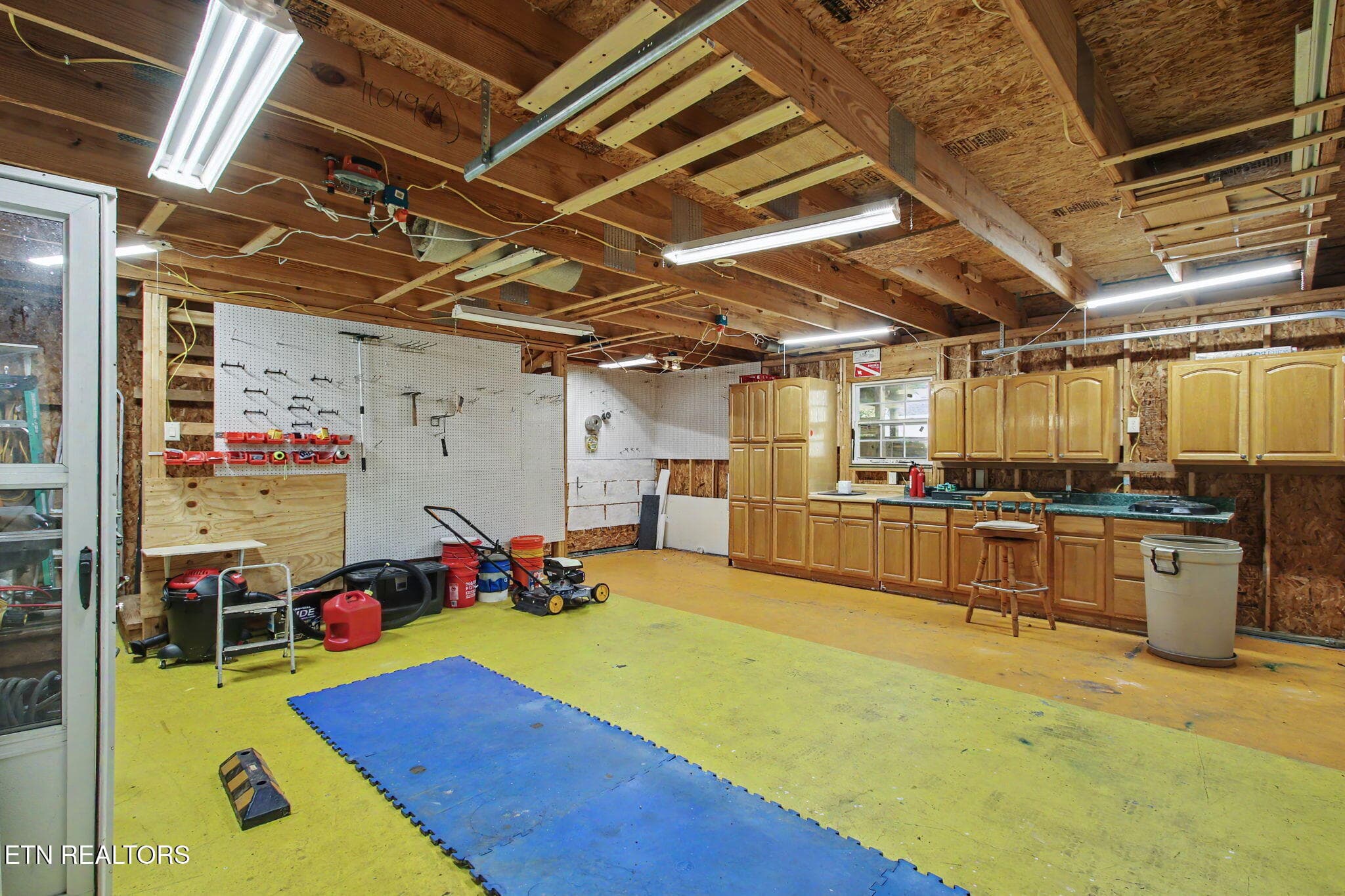IMG_0609 - 1412 Hillvale Rd, Louisville, TN 37777