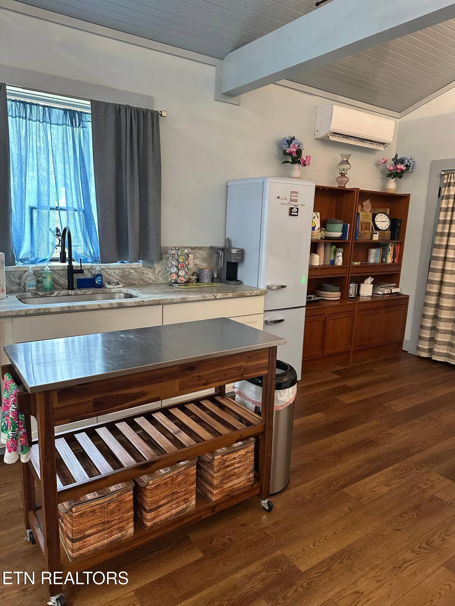 6cf8d778-155f-484f-9611-282b53c5af1c - 329 B Armstrong Lane, Monterey, TN 38574
