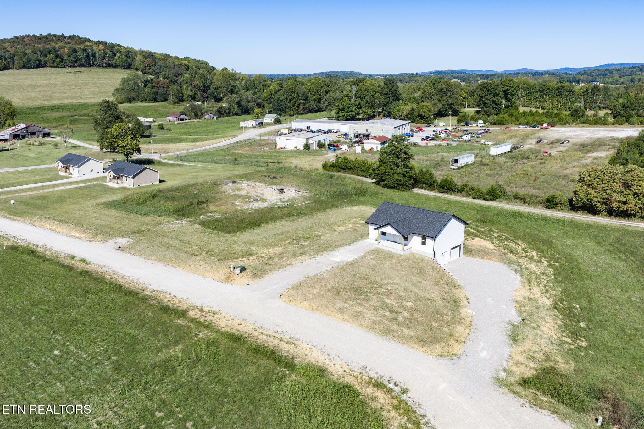36-web-or-mls-135 Conley Dr_174_TNPC - 135 Conley Drive, Pall Mall, TN 38577