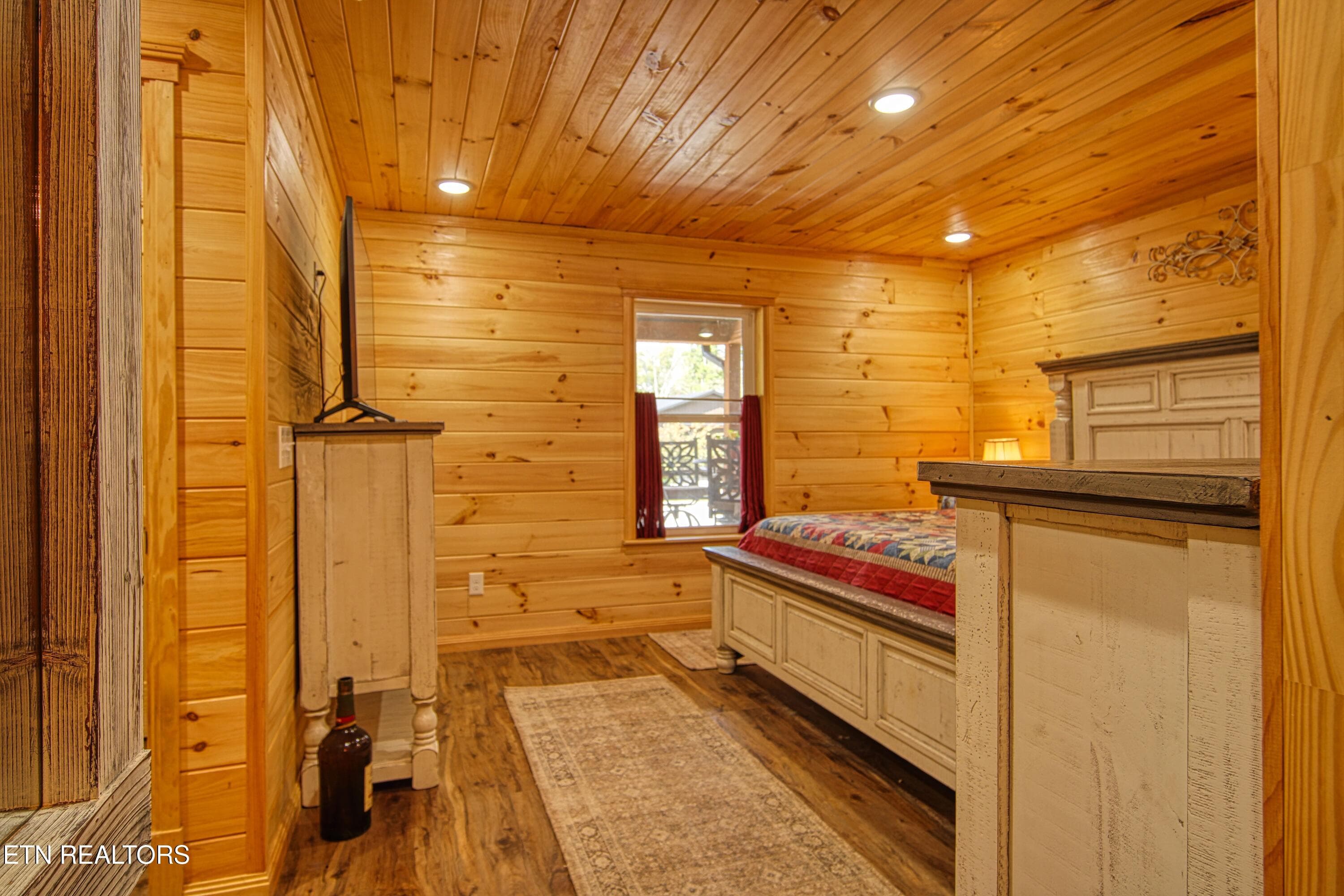 15 - 32 Mill Creek Point, Allardt, TN 38504