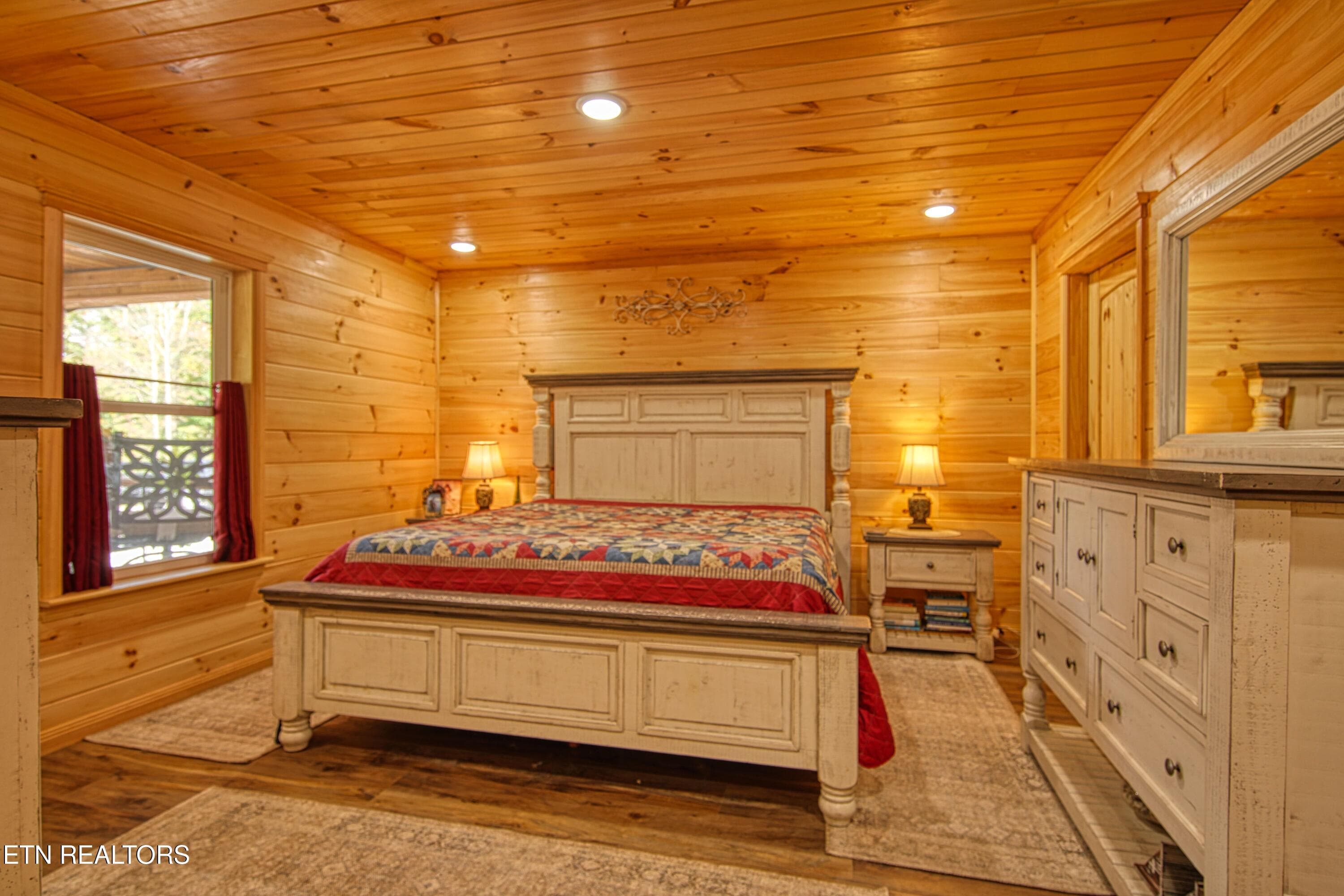 16 - 32 Mill Creek Point, Allardt, TN 38504