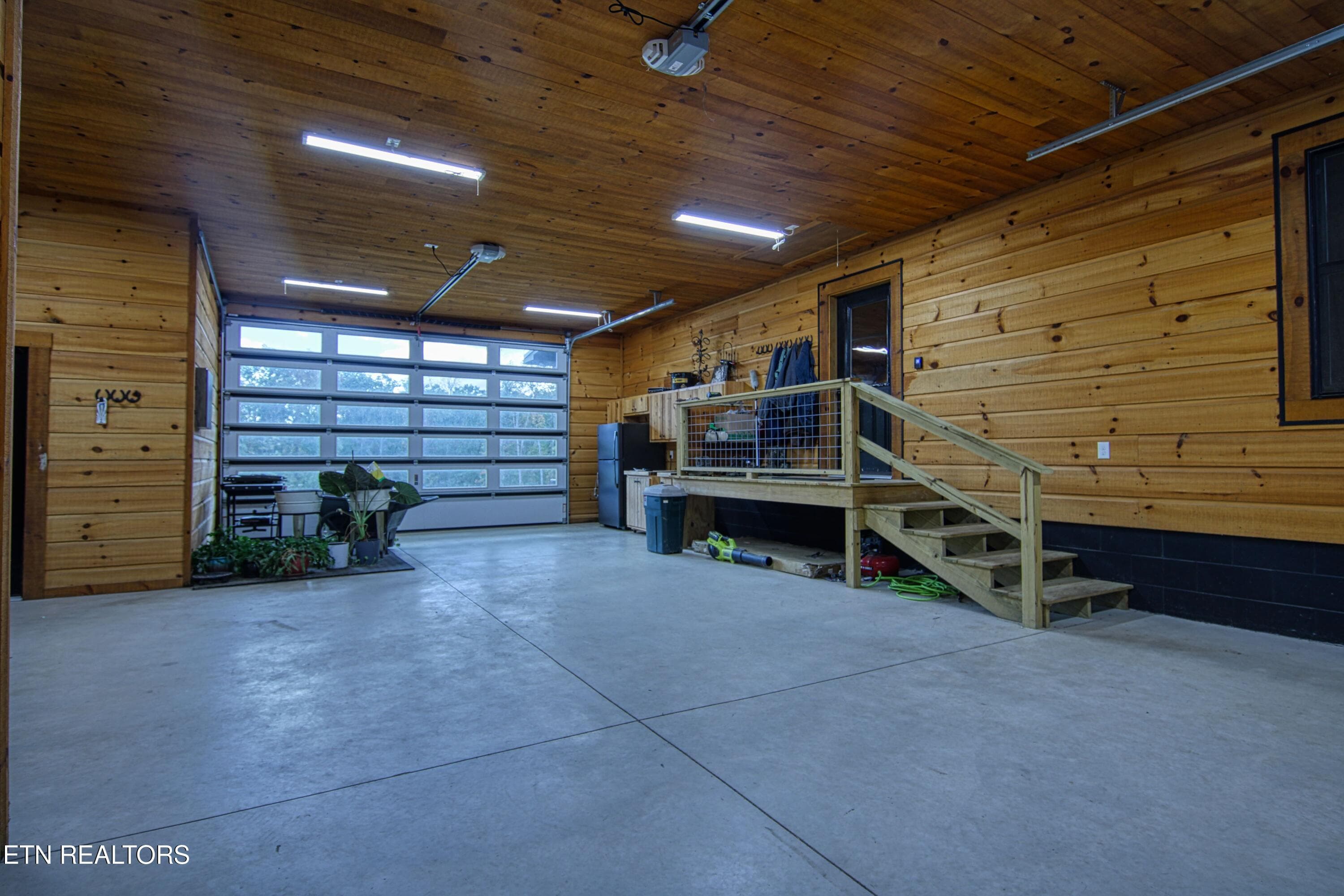27 - 32 Mill Creek Point, Allardt, TN 38504