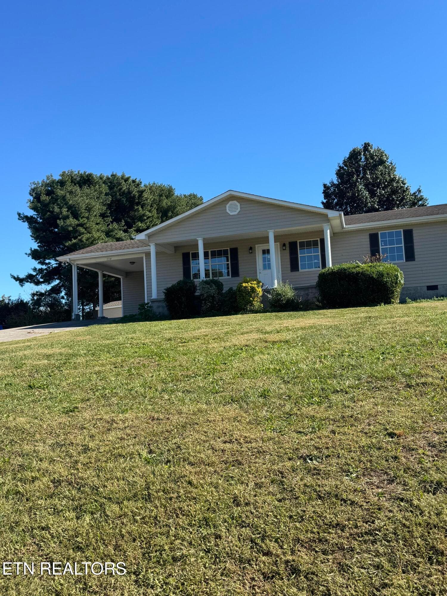 134 Benjamin Lane, Madisonville, TN 37354