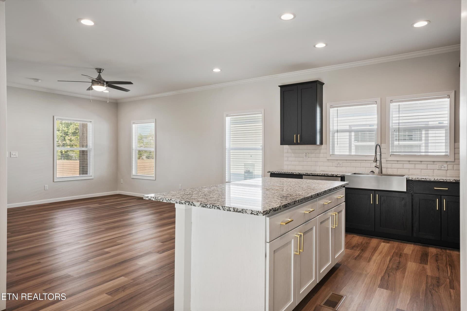Kitchen View 2 - 7634 Sycamore Breeze Rd, Knoxville, TN 37920