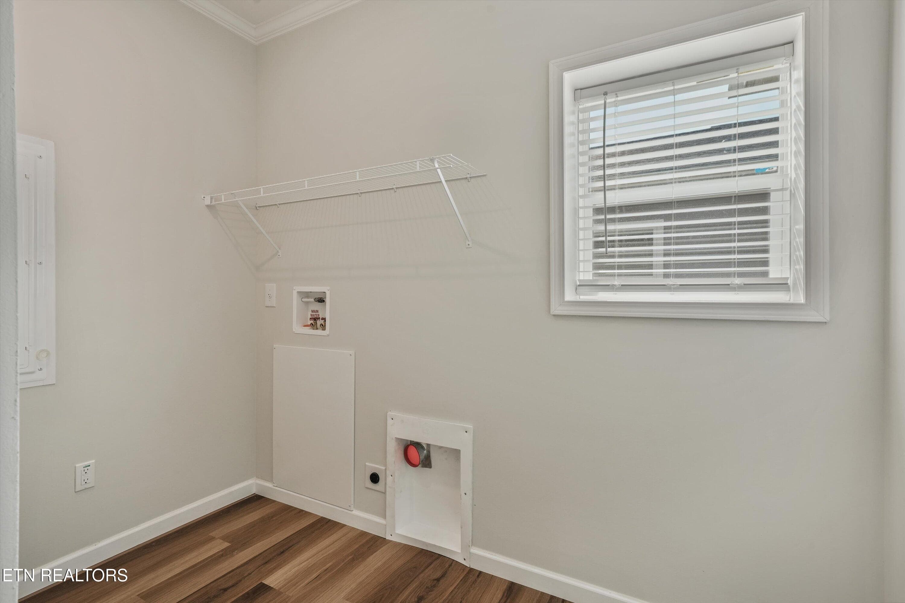 Laundry Room - 7634 Sycamore Breeze Rd, Knoxville, TN 37920