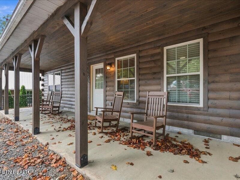 03-001_1I2A2869 - 527 Golf Rd, Pigeon Forge, TN 37863