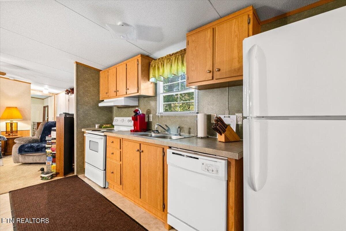 13-1547 Alder Springs Rd - 1547 Alder Springs Rd, LaFollette, TN 37766