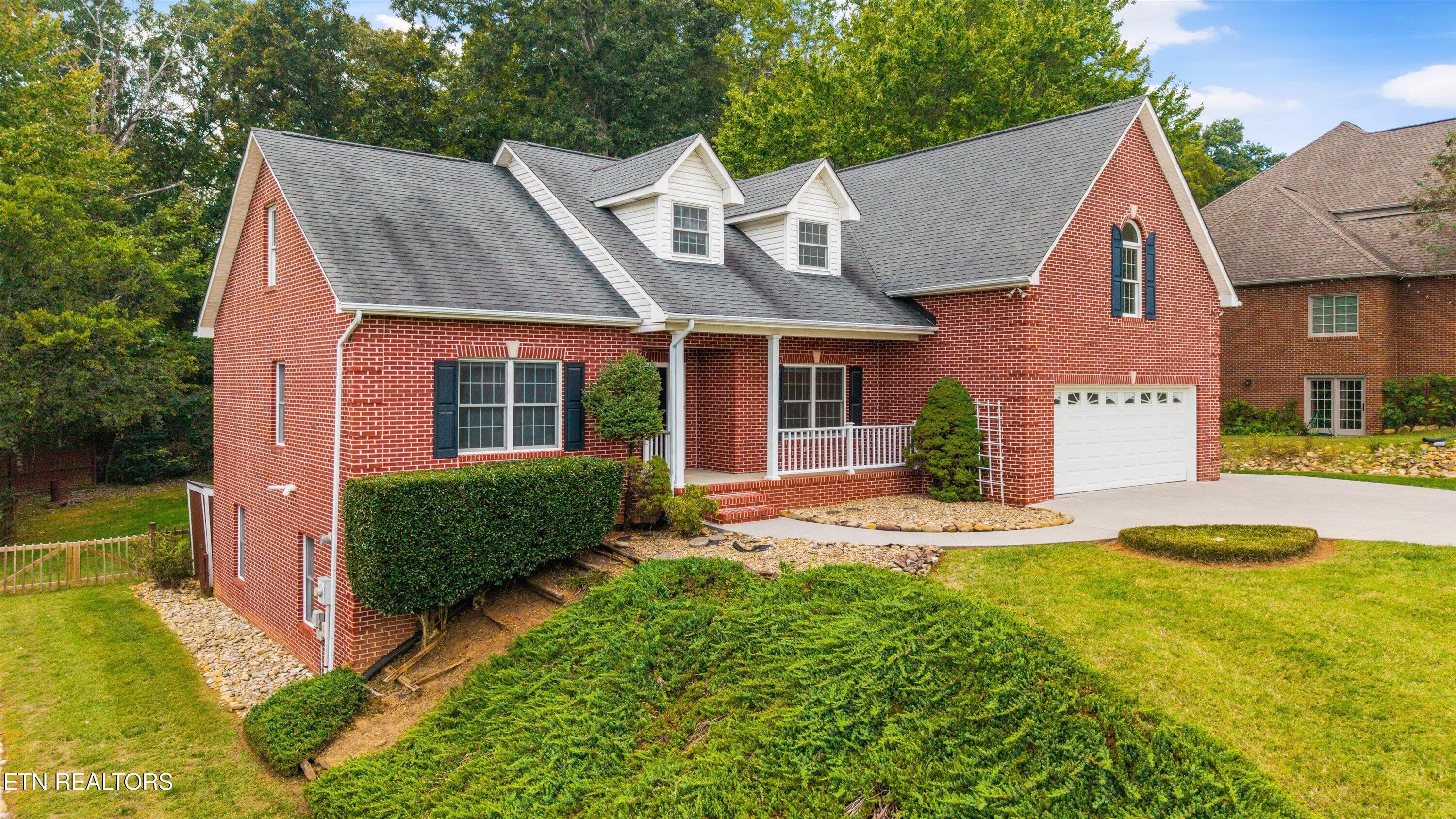 07-2560 Hirst Cir 52 - 2560 Hirst Circle, Lenoir City, TN 37772