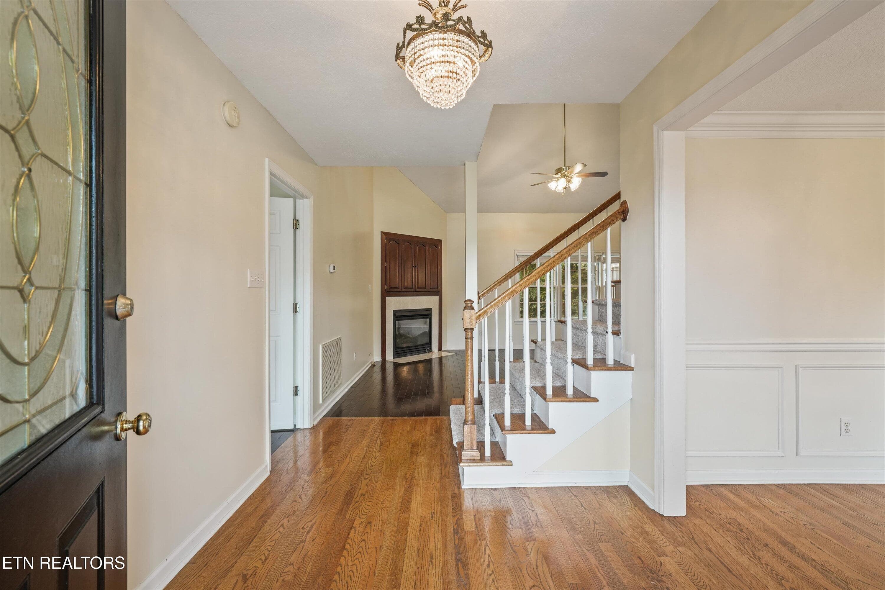 09-2560 Hirst Cir 01 - 2560 Hirst Circle, Lenoir City, TN 37772