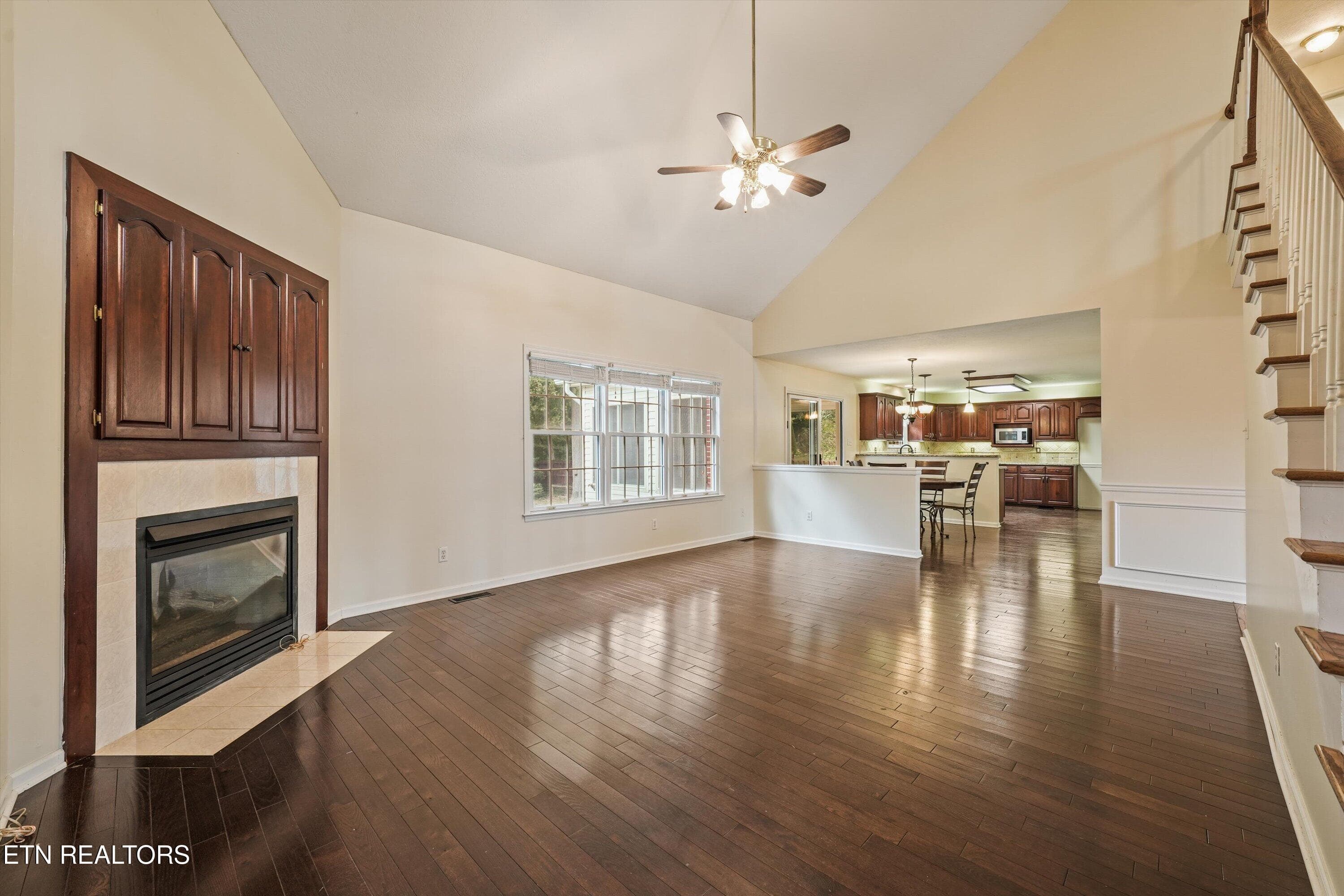 14-2560 Hirst Cir 06 - 2560 Hirst Circle, Lenoir City, TN 37772