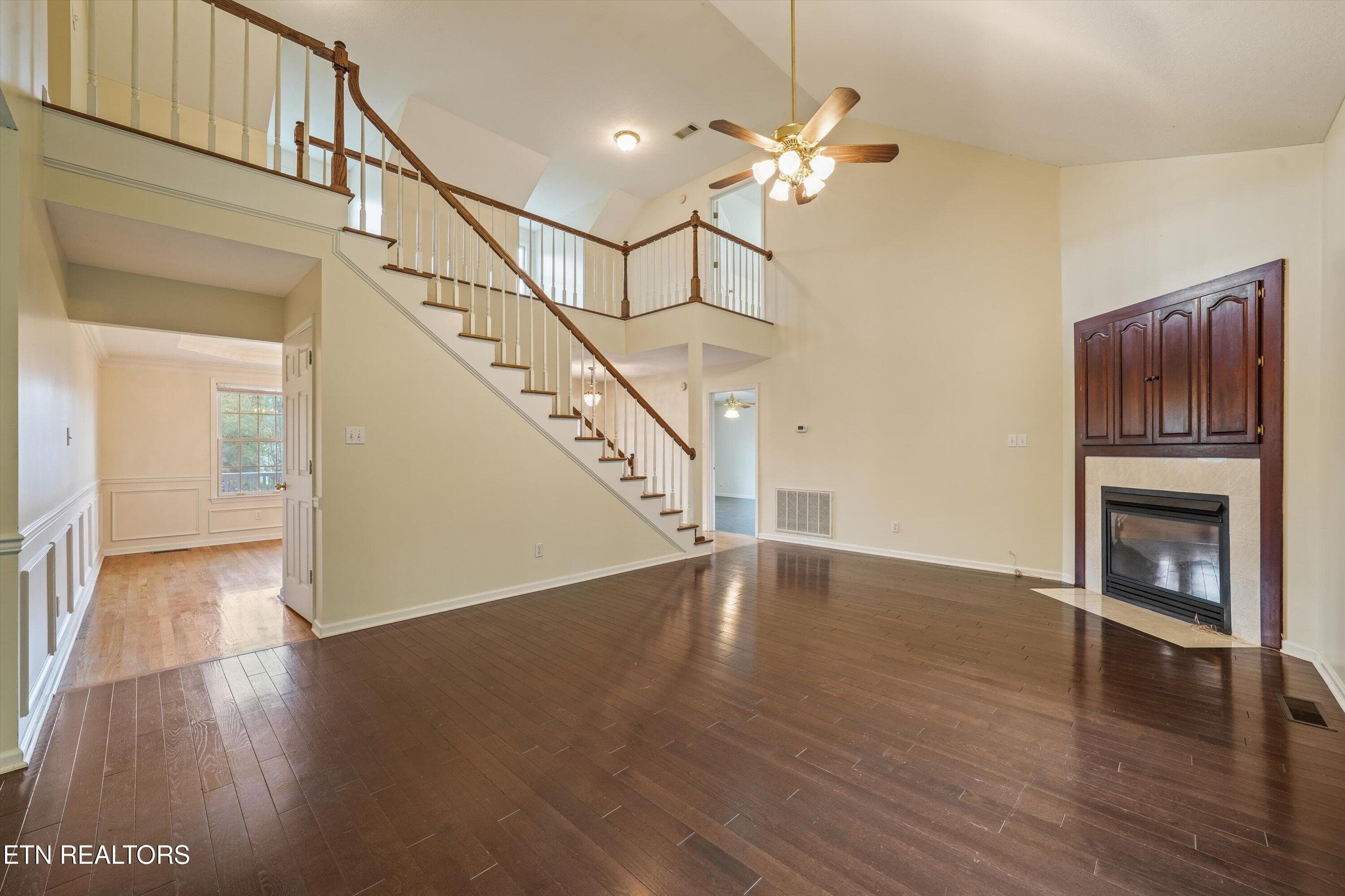 16-2560 Hirst Cir 08 - 2560 Hirst Circle, Lenoir City, TN 37772