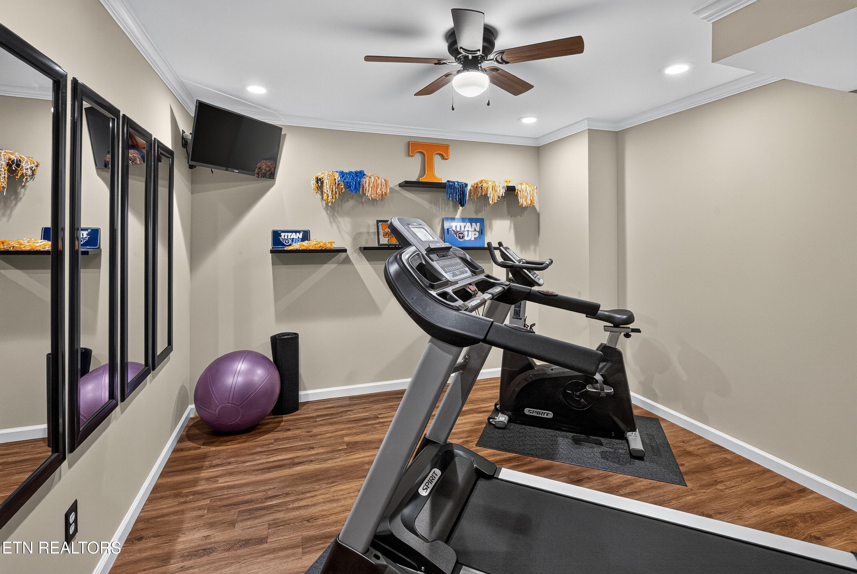 N1_L40A9640 - 935 Ethans Glen Drive, Knoxville, TN 37923