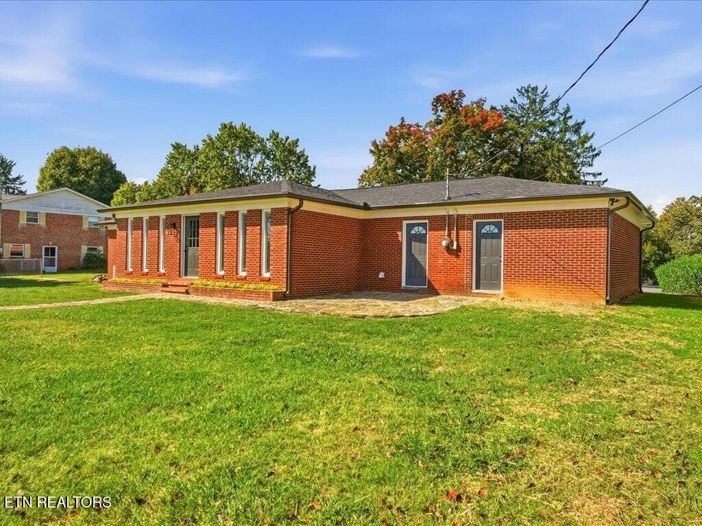 2660 Mountain View Dr - 26 - 2660 Mountain View Drive, Morristown, TN 37814
