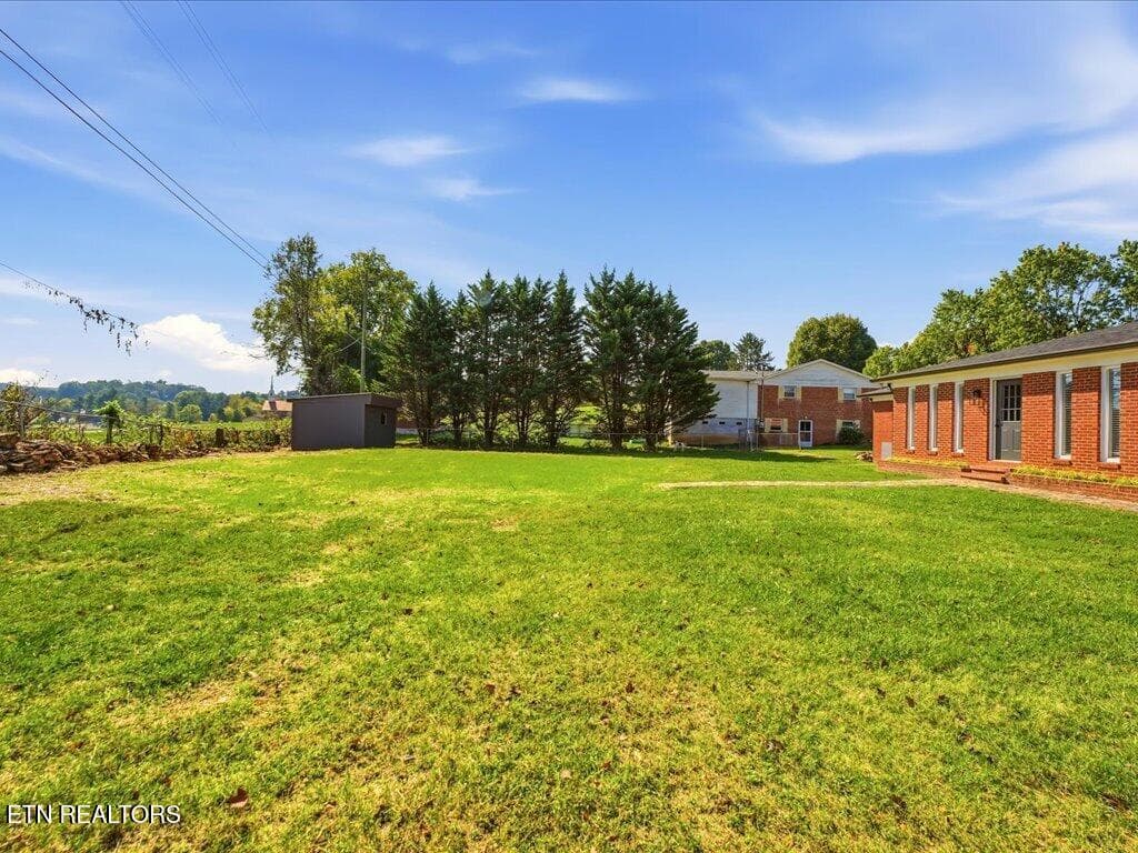2660 Mountain View Dr - 32 - 2660 Mountain View Drive, Morristown, TN 37814