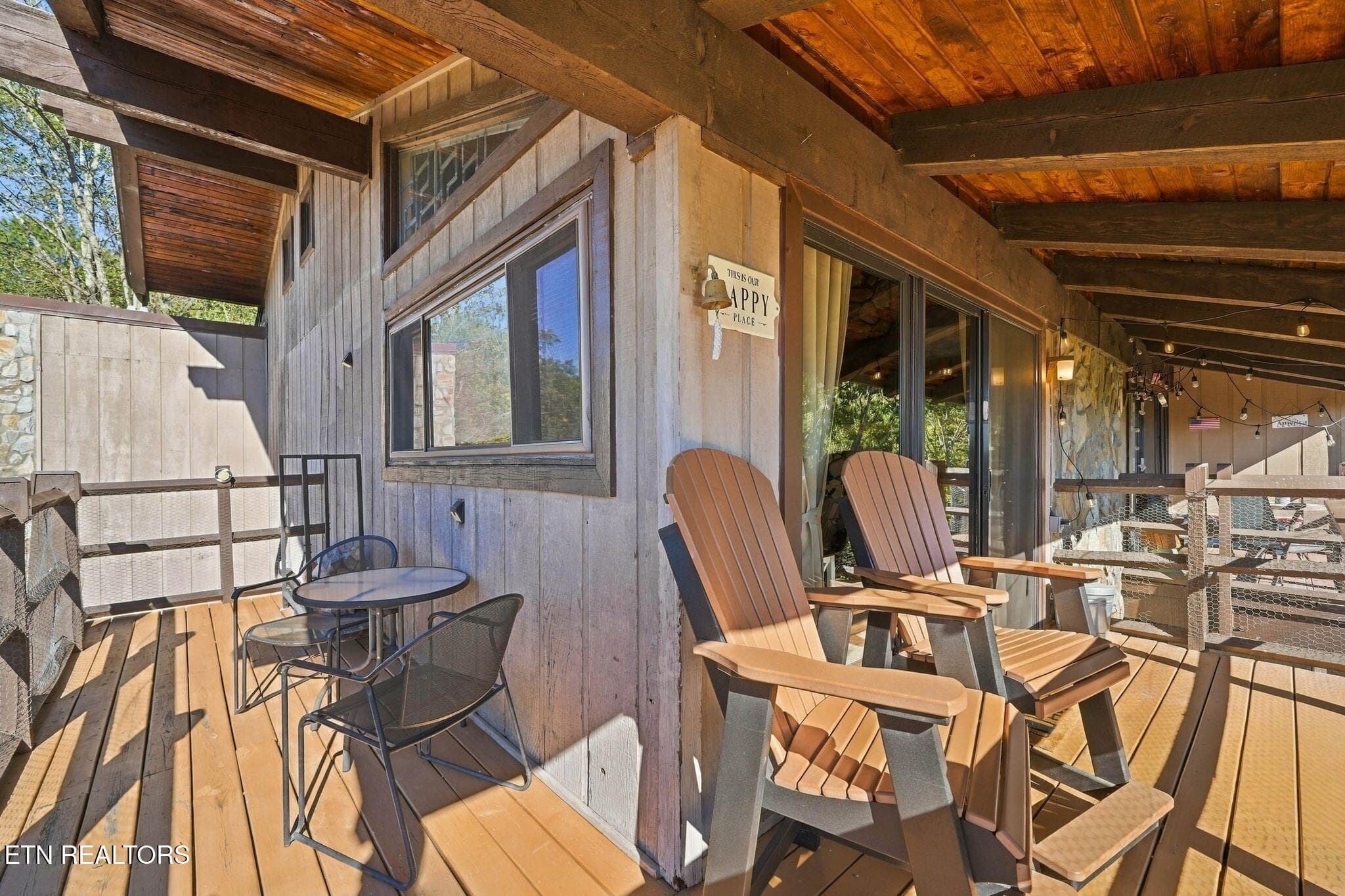Wraparound Deck - 1081 Cove Rd APT 634, Sevierville, TN 37876