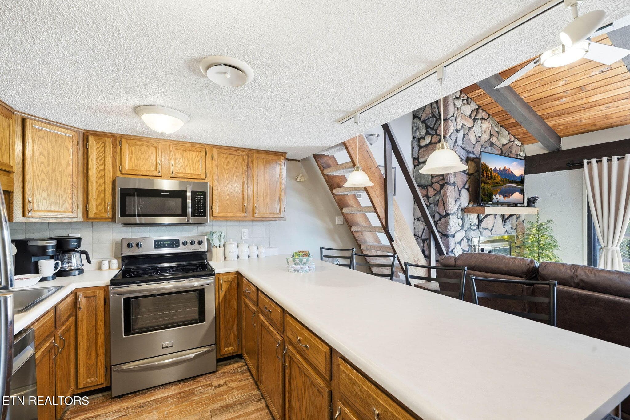 Kitchen - 1081 Cove Rd APT 634, Sevierville, TN 37876