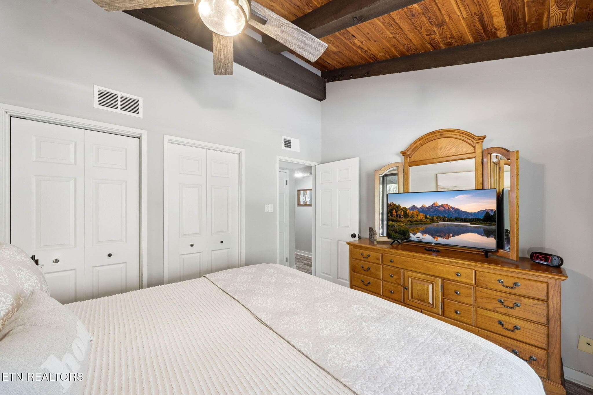 Loft - 1081 Cove Rd APT 634, Sevierville, TN 37876