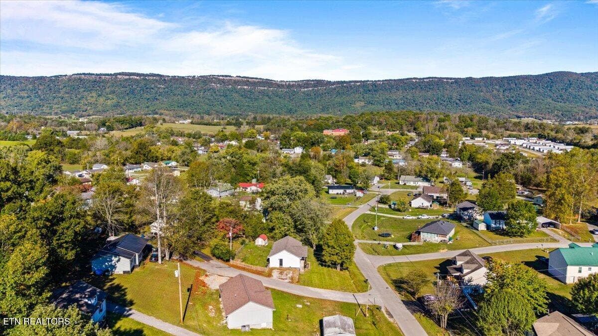 07-146 Sandy Hill Rd - 146 Sandy Hill Rd, LaFollette, TN 37766