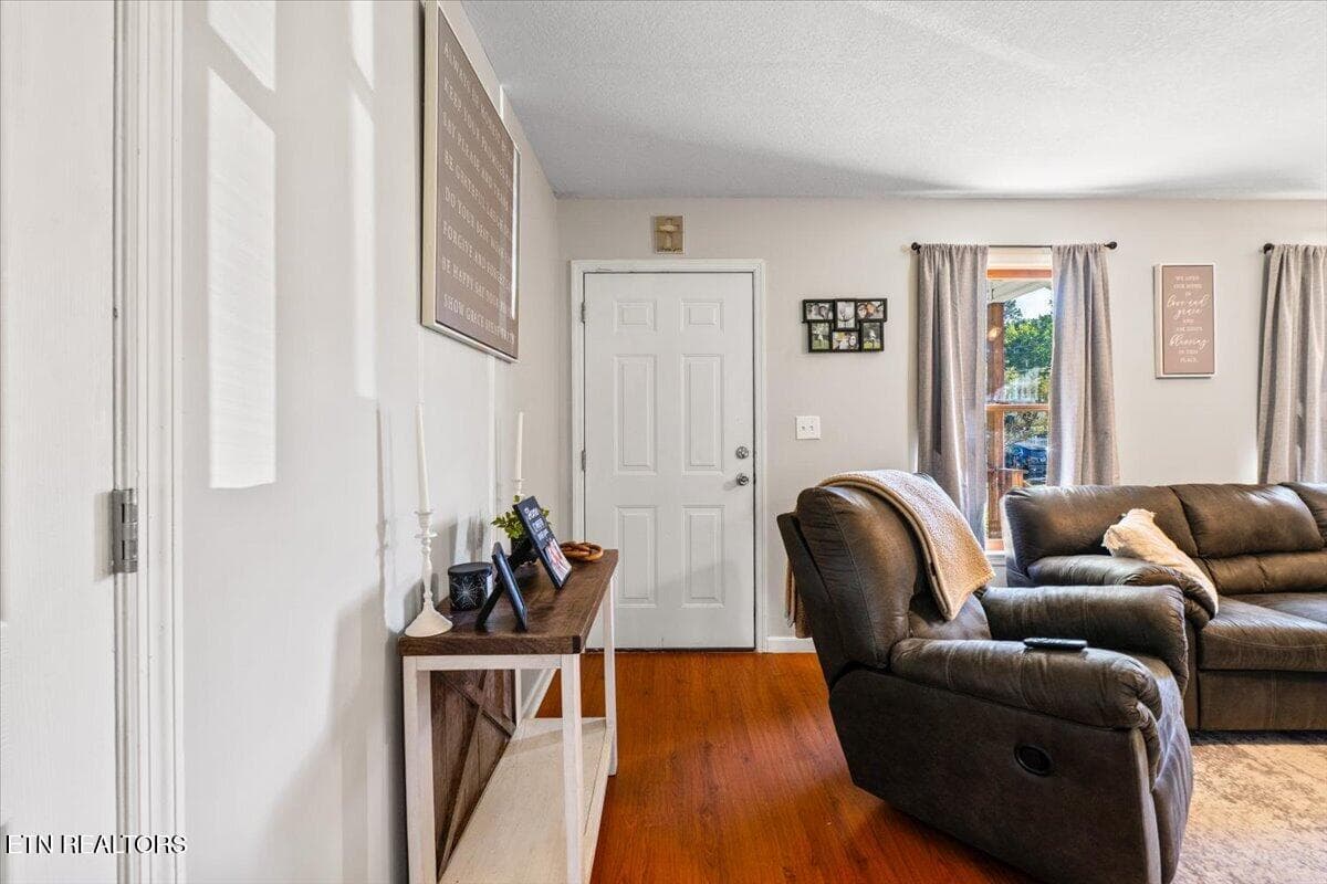 13-146 Sandy Hill Rd - 146 Sandy Hill Rd, LaFollette, TN 37766