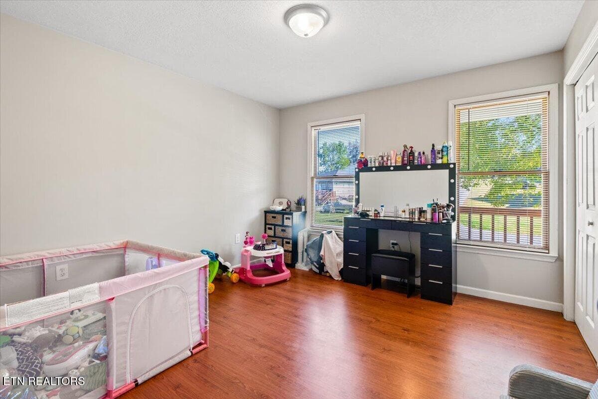 24-146 Sandy Hill Rd - 146 Sandy Hill Rd, LaFollette, TN 37766