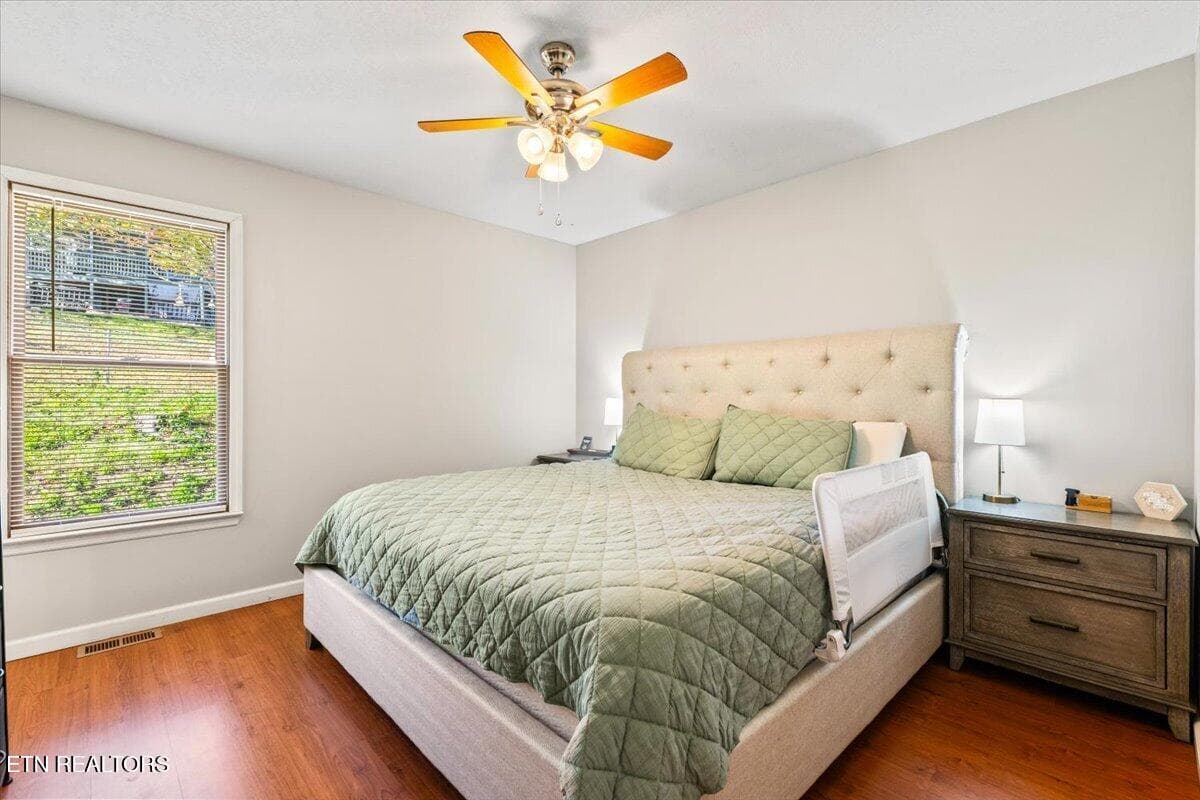33-146 Sandy Hill Rd - 146 Sandy Hill Rd, LaFollette, TN 37766