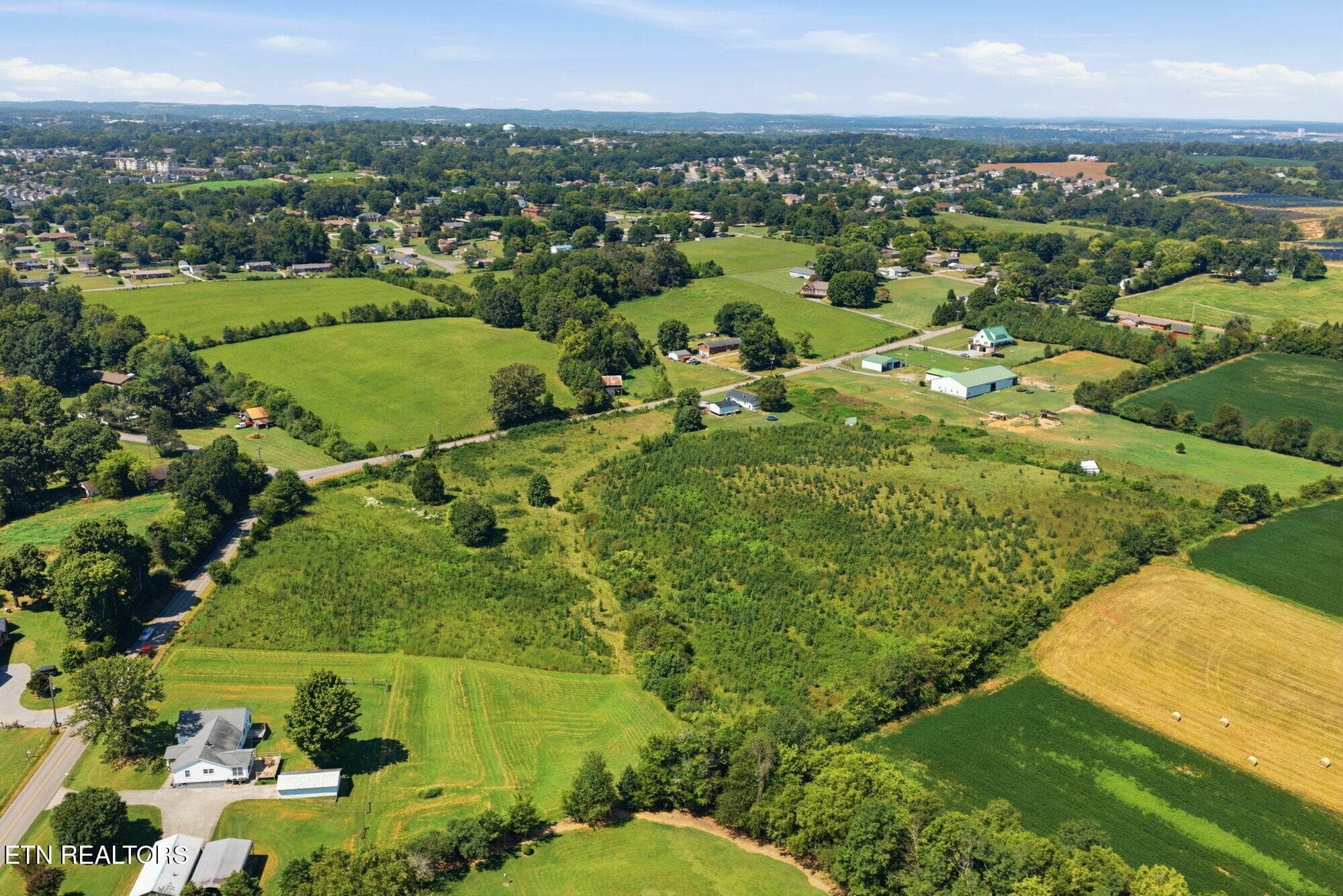 9-web-or-mls-009_2933_Davis_Ford-026 - 2933 Davis Ford Rd, Maryville, TN 37804