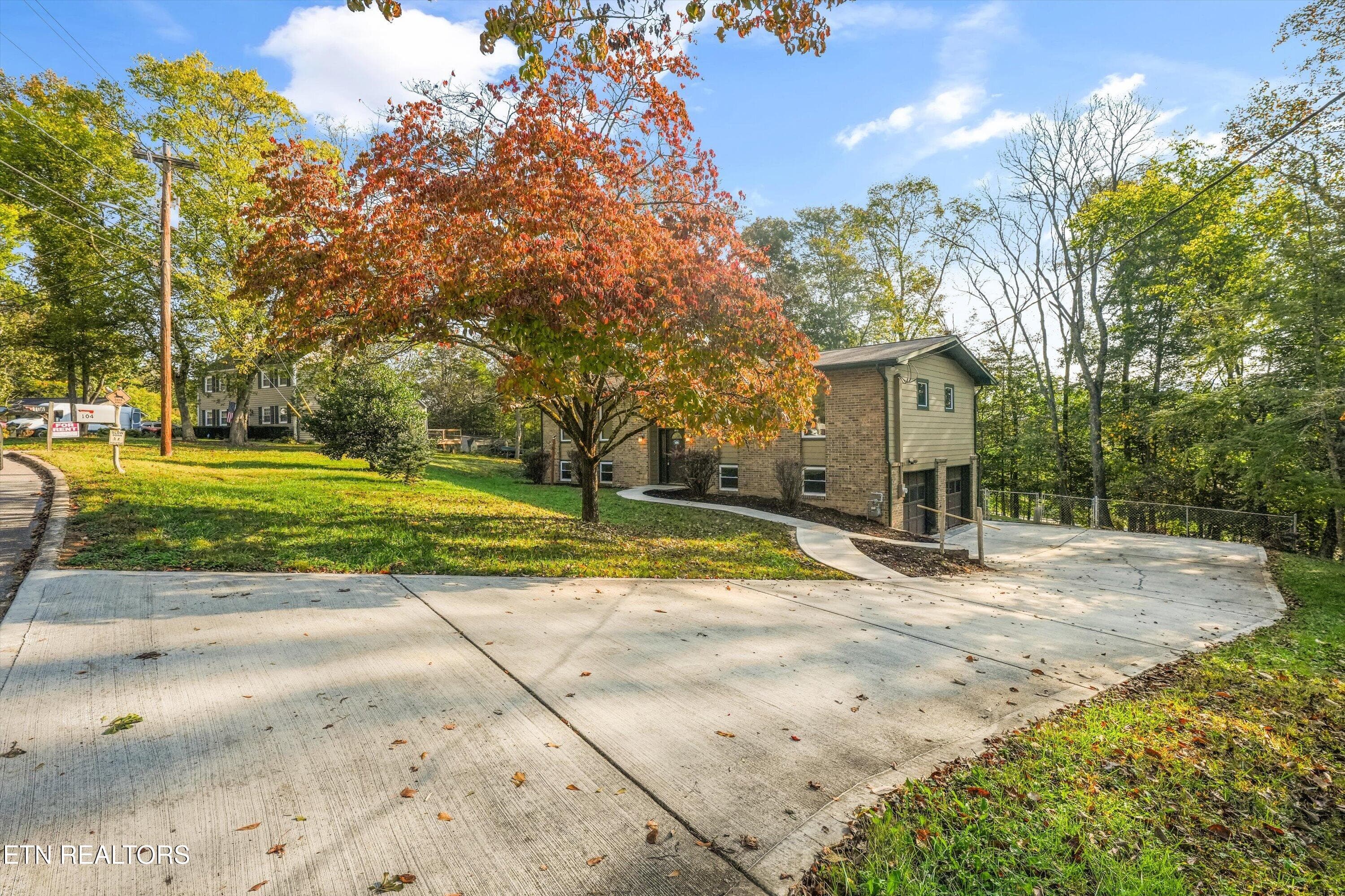 04-104 Newport Dr48 - 104 Newport Drive, Oak Ridge, TN 37830