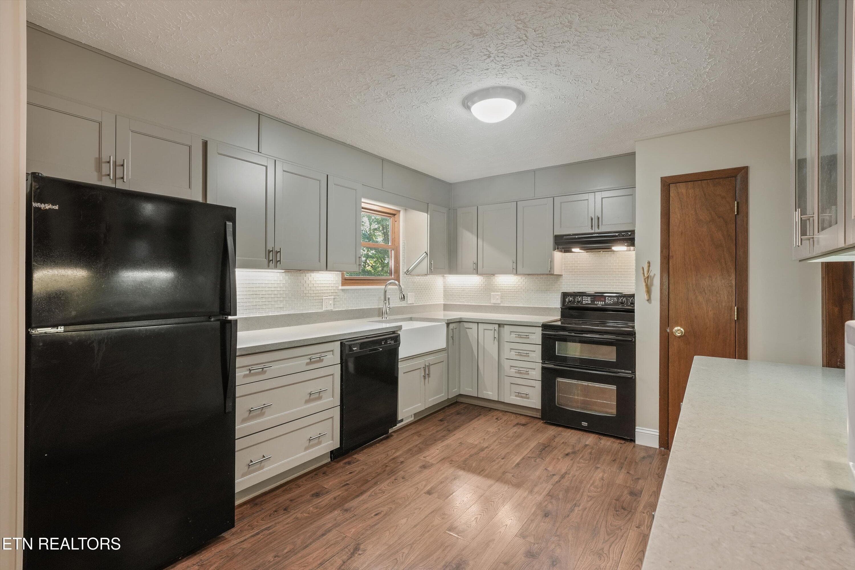16-104 Newport Dr12 - 104 Newport Drive, Oak Ridge, TN 37830