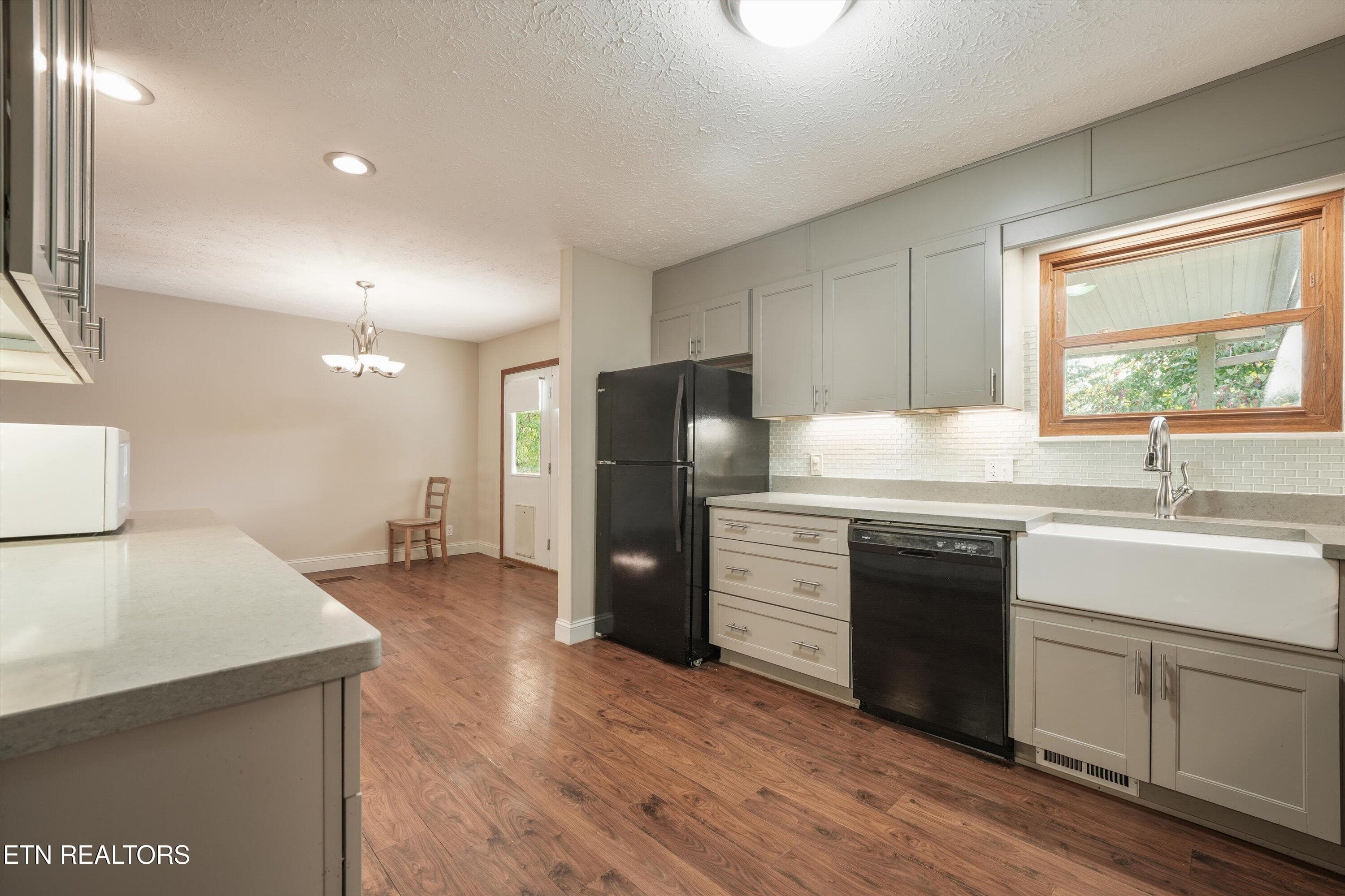 19-104 Newport Dr15 - 104 Newport Drive, Oak Ridge, TN 37830