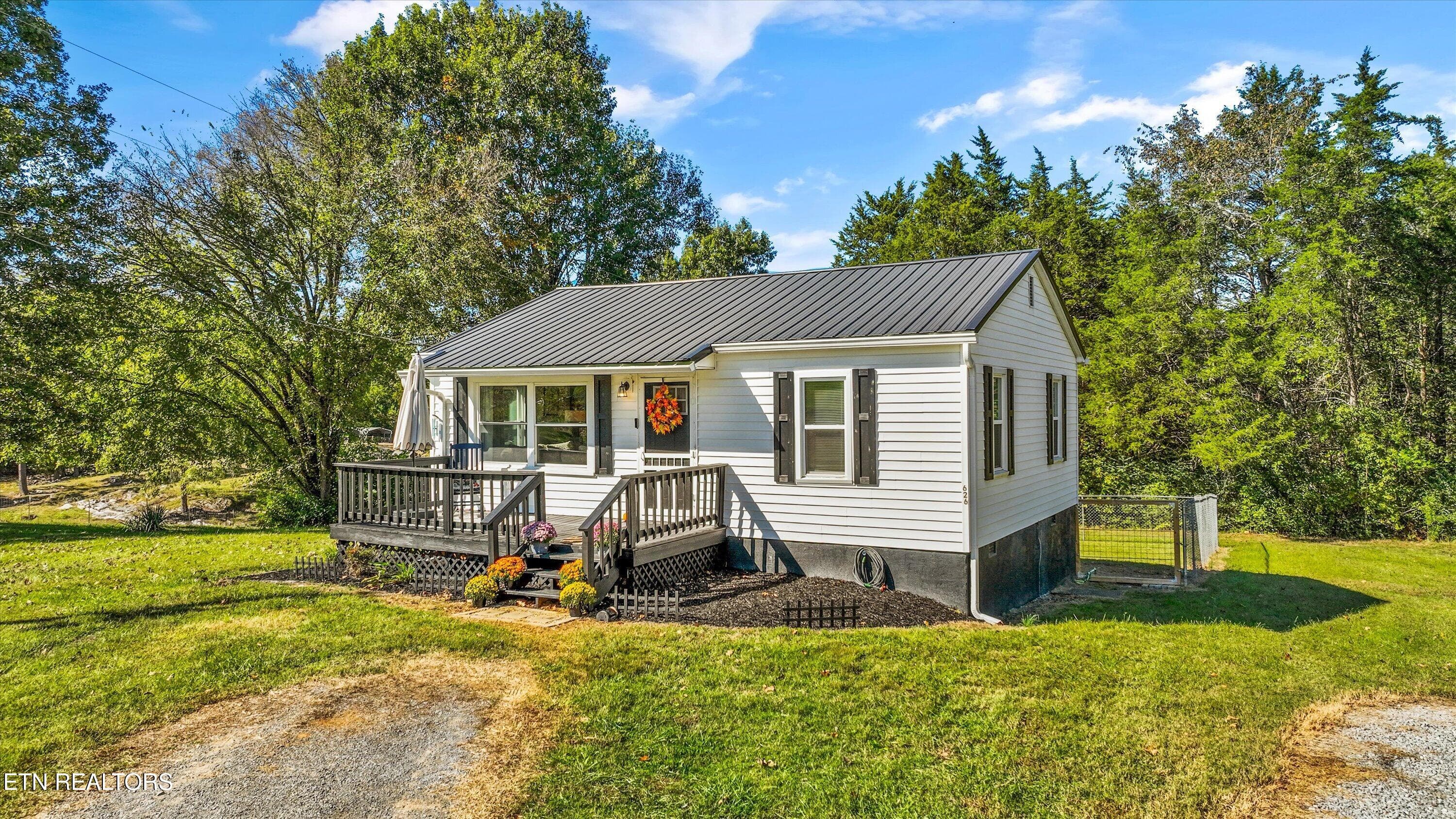03-626 N White Pine Rd01 - 626 N White Pine Rd, Talbott, TN 37877