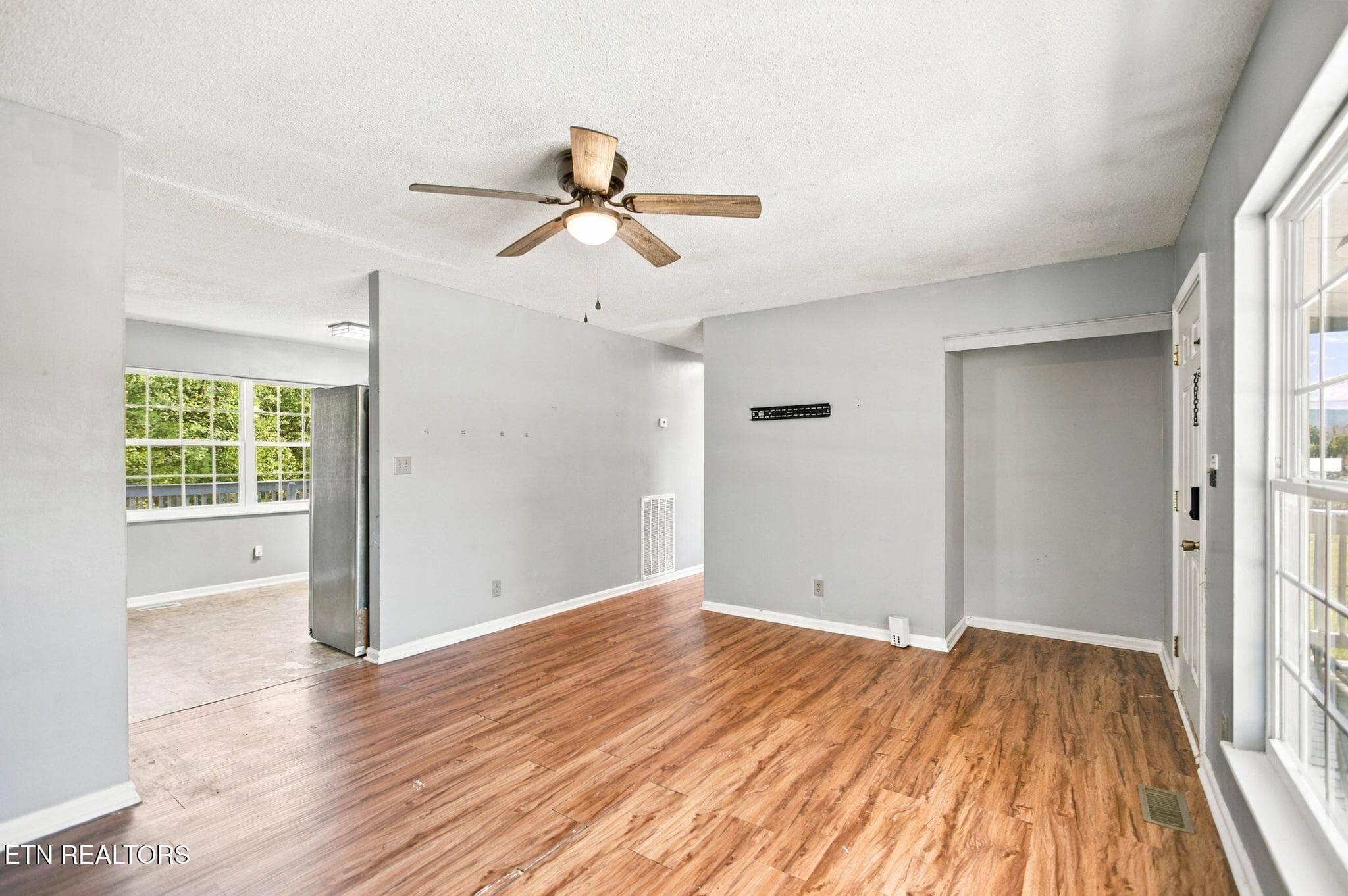 326 Grady Rd-2 - 326 Grady Rd, Etowah, TN 37331