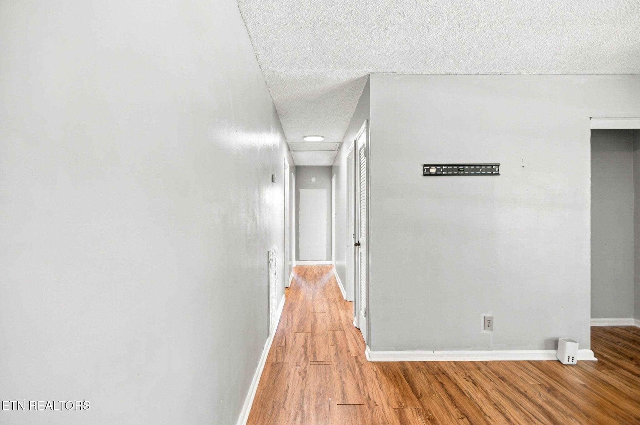 326 Grady Rd-6 - 326 Grady Rd, Etowah, TN 37331