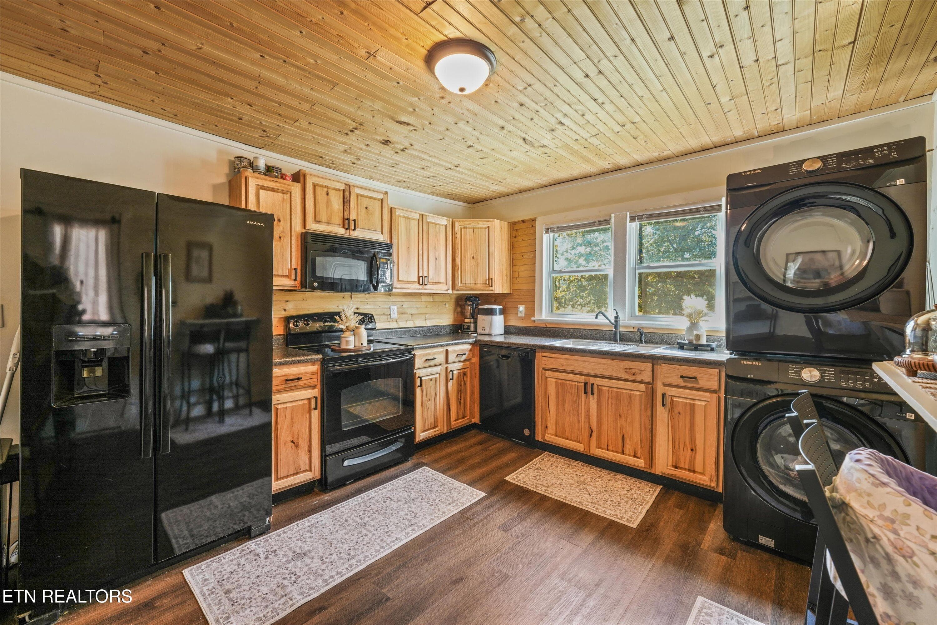 22-626 N White Pine Rd39 - 626 N White Pine Rd, Talbott, TN 37877