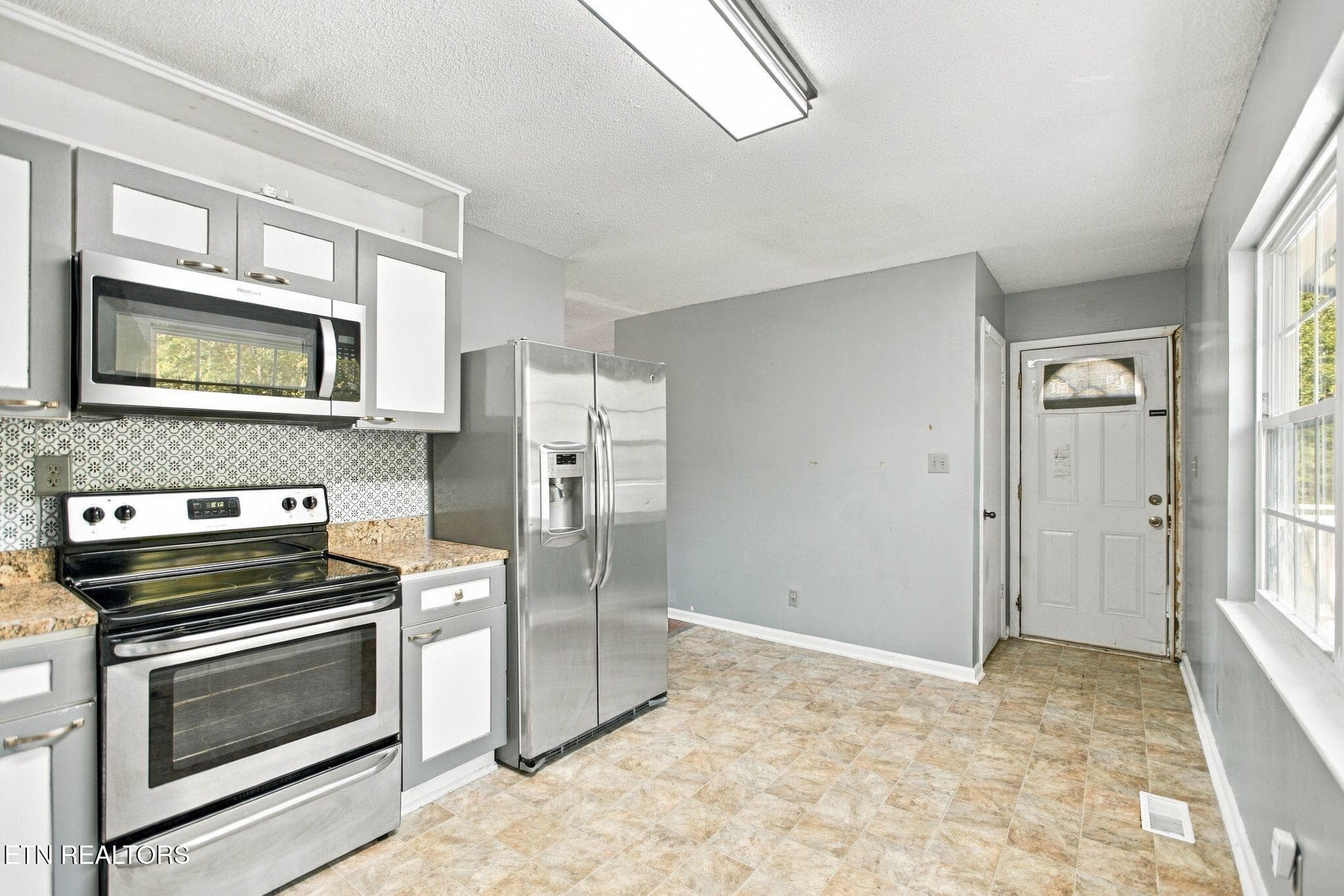 326 Grady Rd-10 - 326 Grady Rd, Etowah, TN 37331