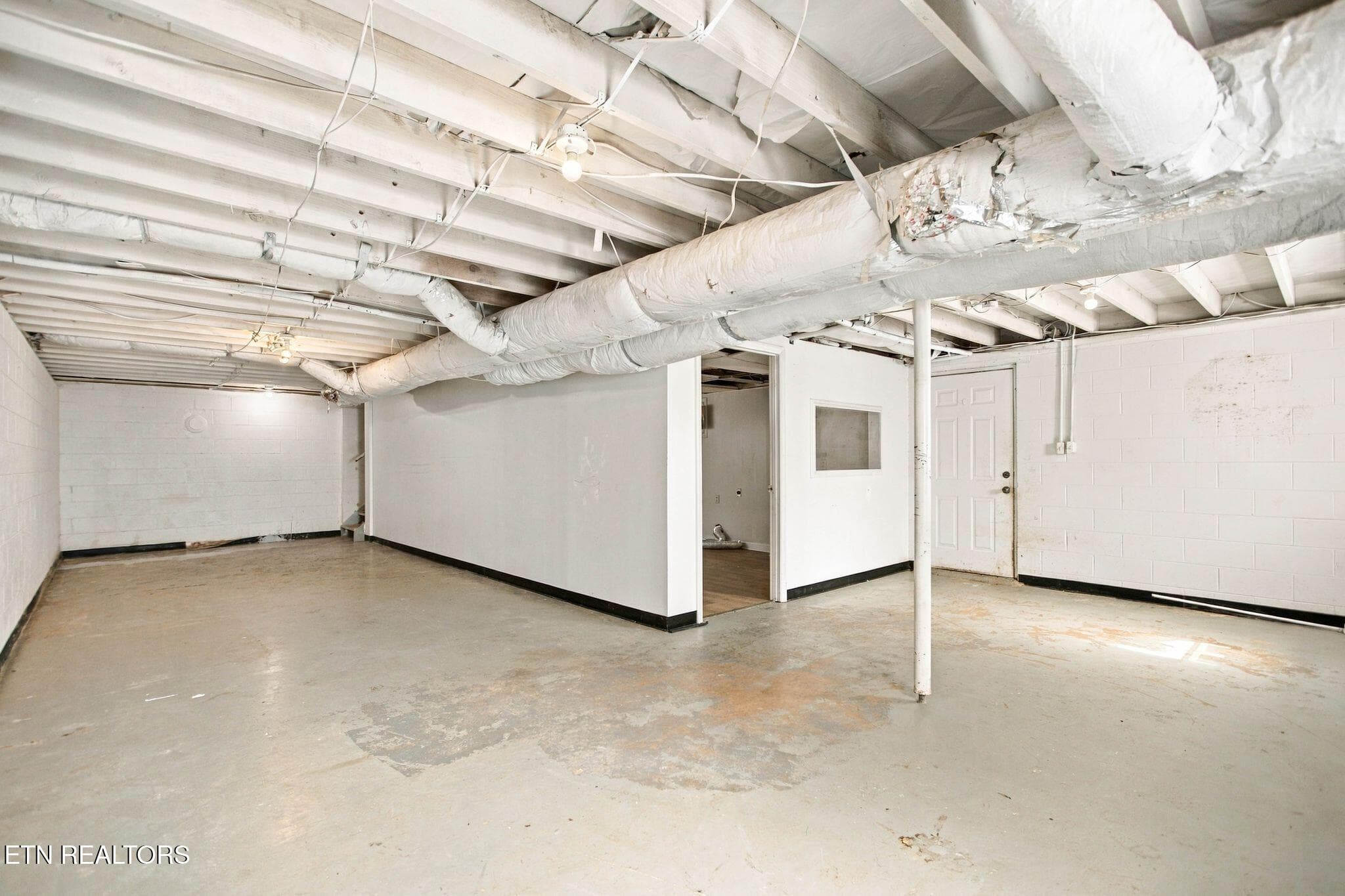326 Grady Rd-25 - 326 Grady Rd, Etowah, TN 37331