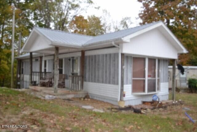 95 Cummins Court, Celina, TN 38551