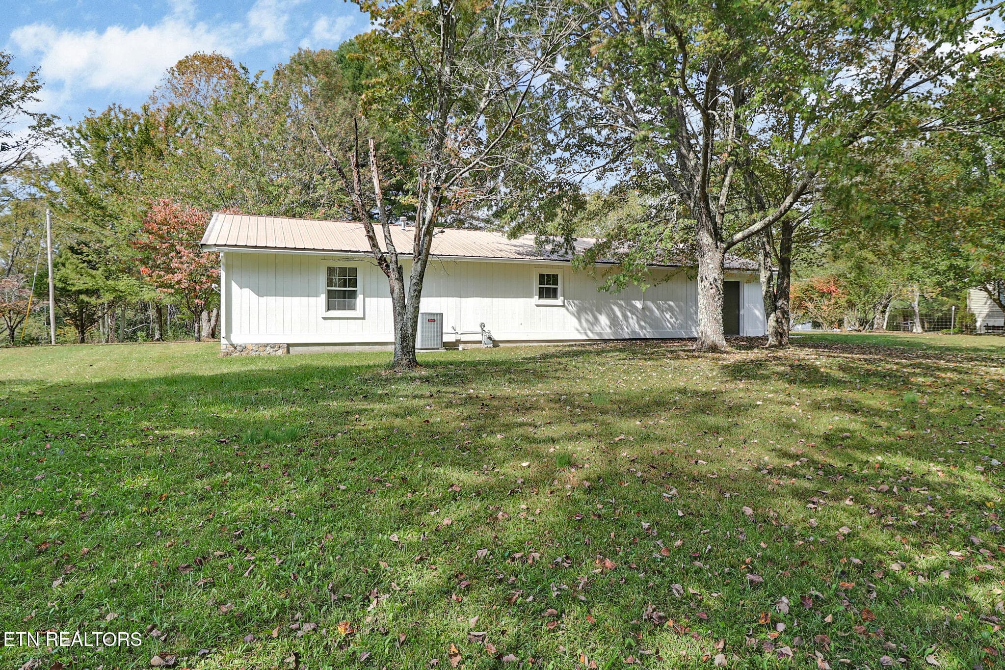 n44a3348-n44a3352 - 95 Fairview Loop, Crossville, TN 38571