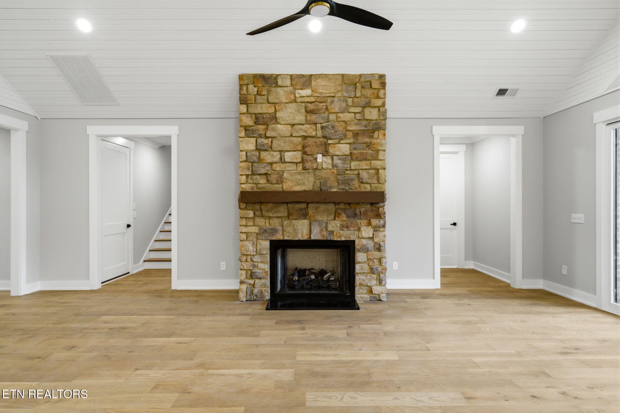 51-web-or-mls-200_Goldcrest_Drive-9 - 200 Goldcrest Drive, Vonore, TN 37885