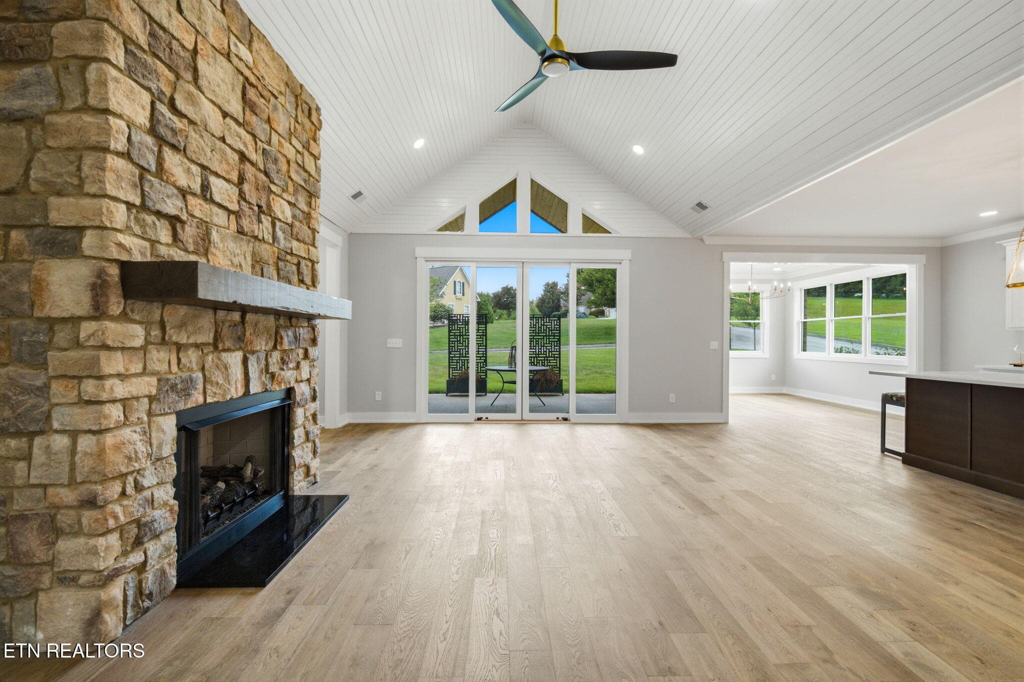 52-web-or-mls-200_Goldcrest_Drive-10 - 200 Goldcrest Drive, Vonore, TN 37885