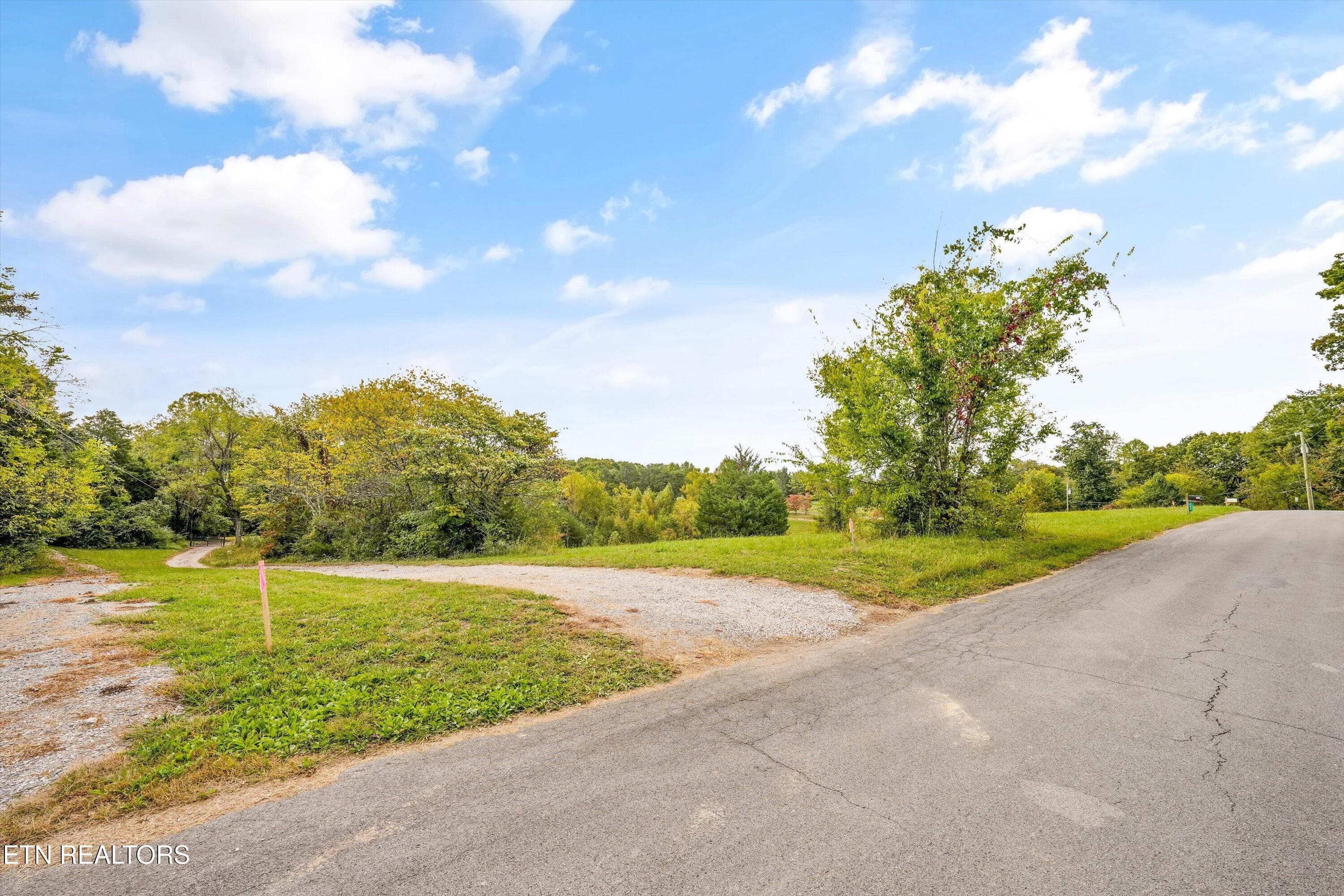 28-225 Pleasant View Loop28 - 225 Pleasant View Loop, Clinton, TN 37716