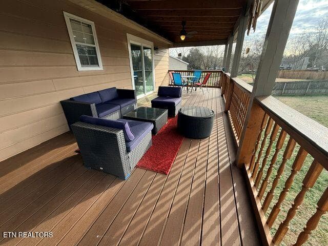 IMG_5399 - 1819 Strathmore Rd, Knoxville, TN 37922