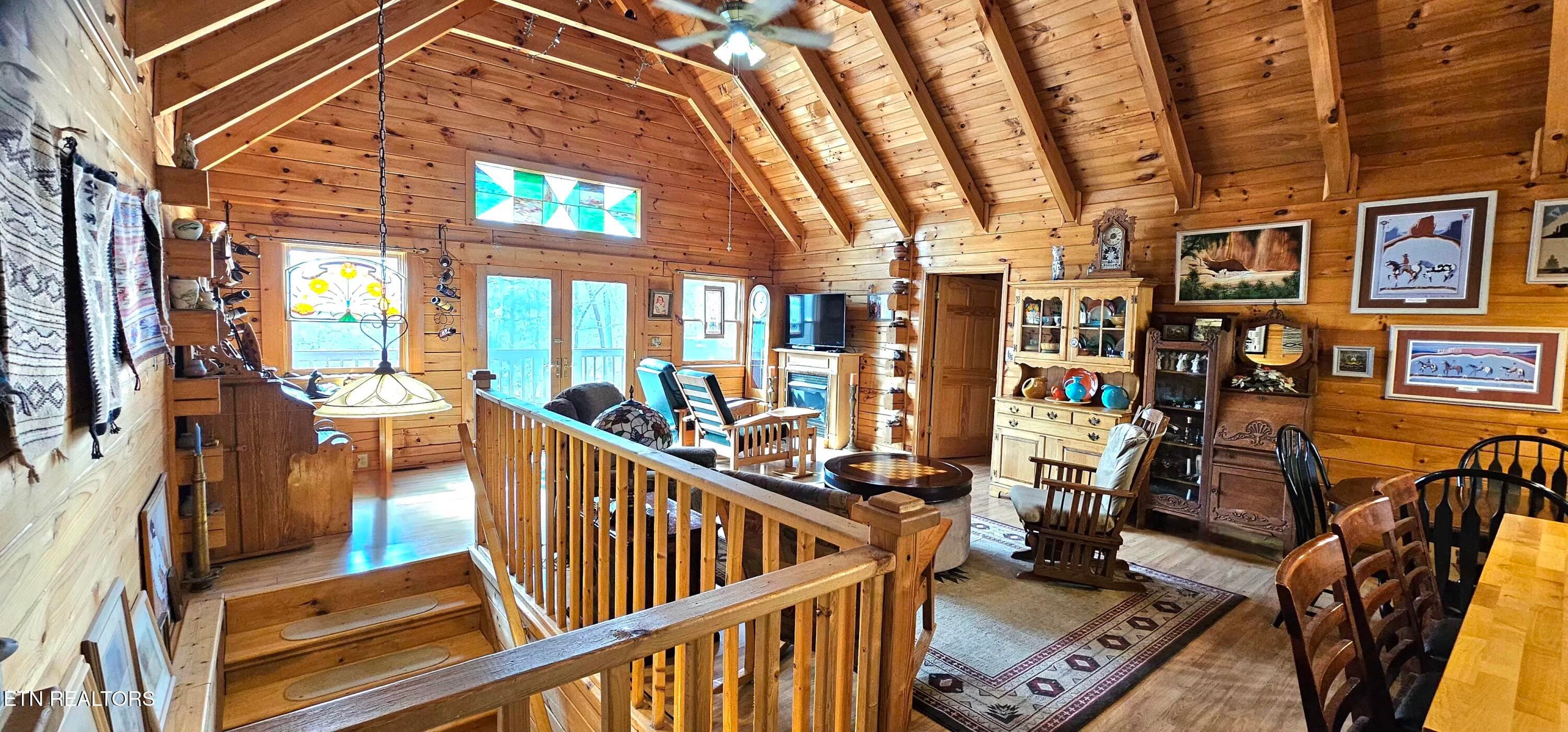 Great Room - 102 Curtis Circle, Kingston, TN 37763