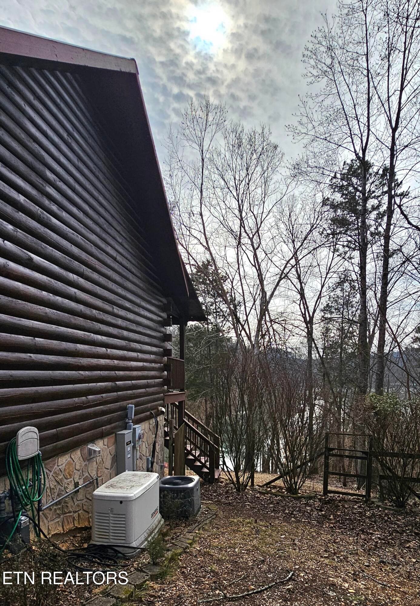 Generac Generator - 102 Curtis Circle, Kingston, TN 37763
