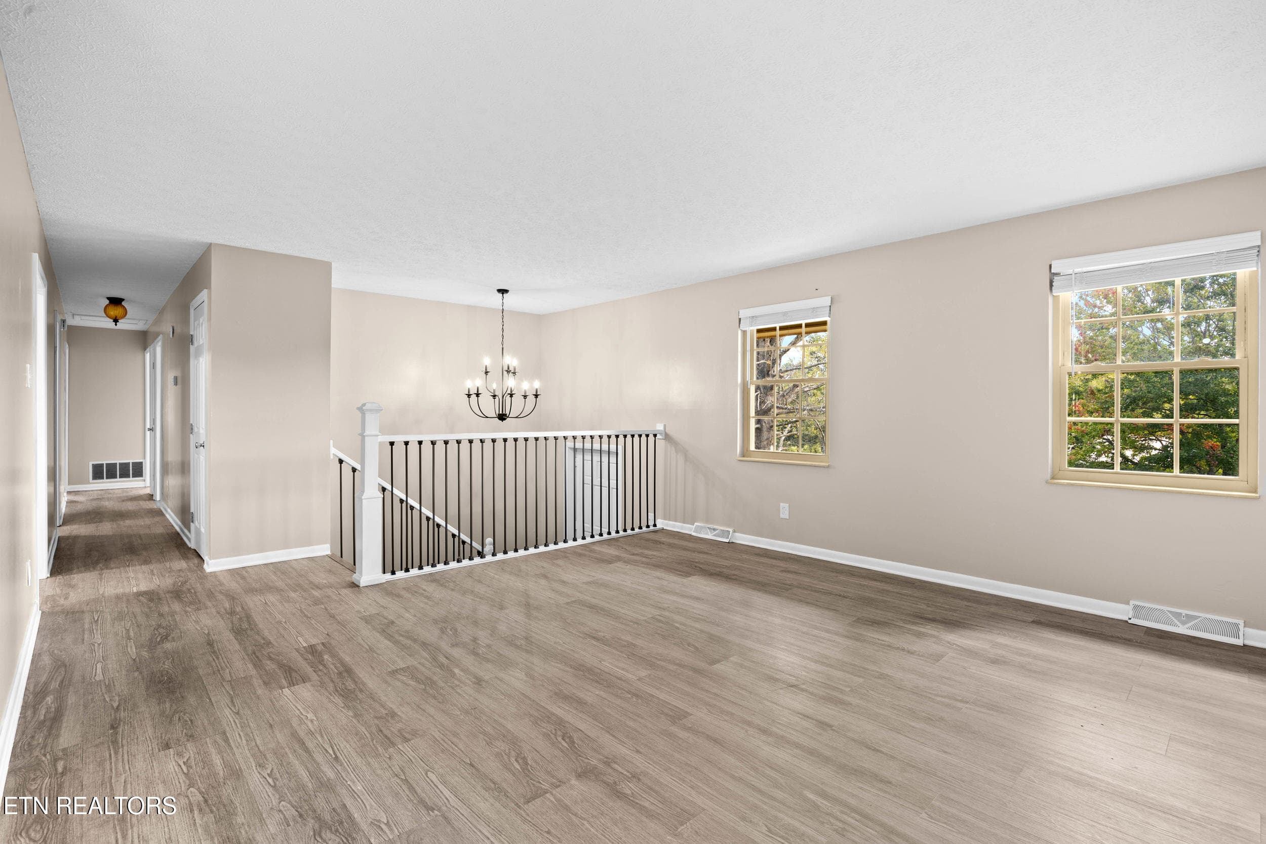 21_913 windermere circle-1-16 - 913 Windemere Circle, Maryville, TN 37804
