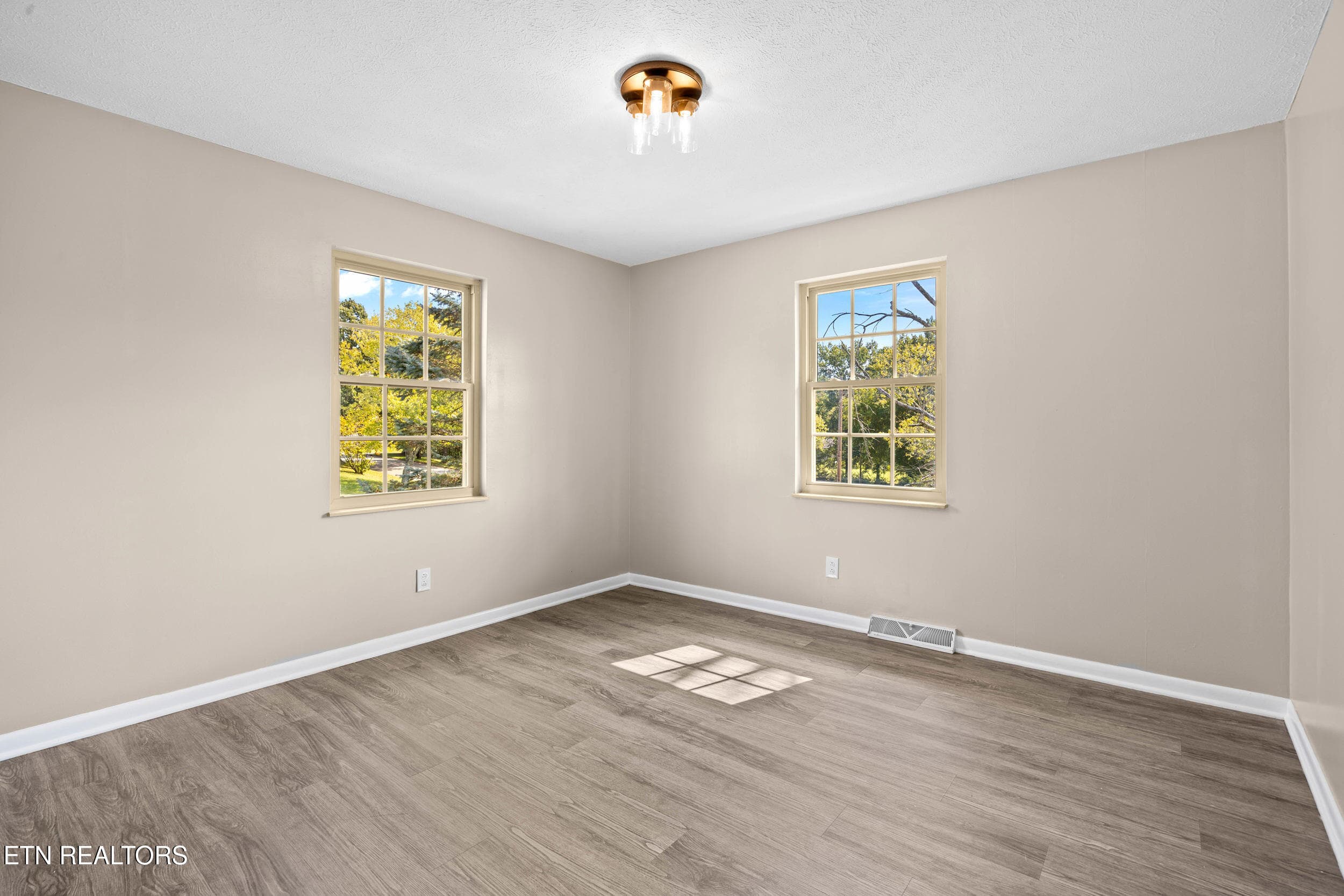 32_913 windermere circle-1-5 - 913 Windemere Circle, Maryville, TN 37804