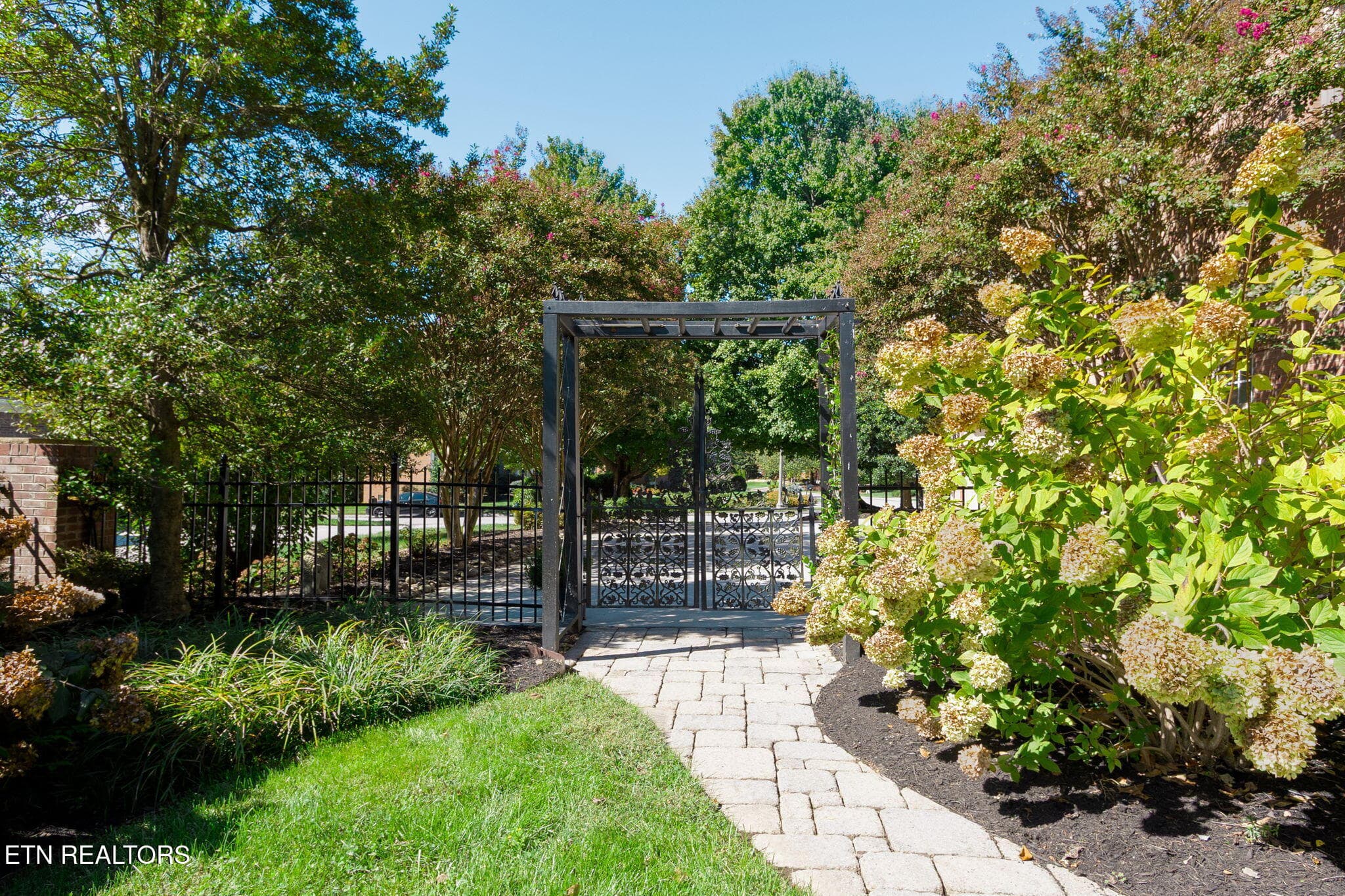 57-web-or-mls-057--FULL (2) - 12300 Amberset Drive, Knoxville, TN 37922