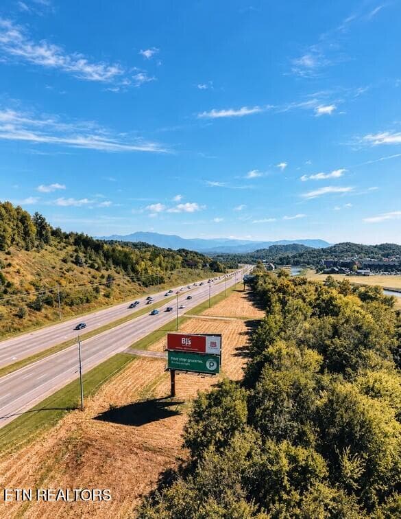 Winfield Dunn Pkwy, Sevierville, TN 37876
