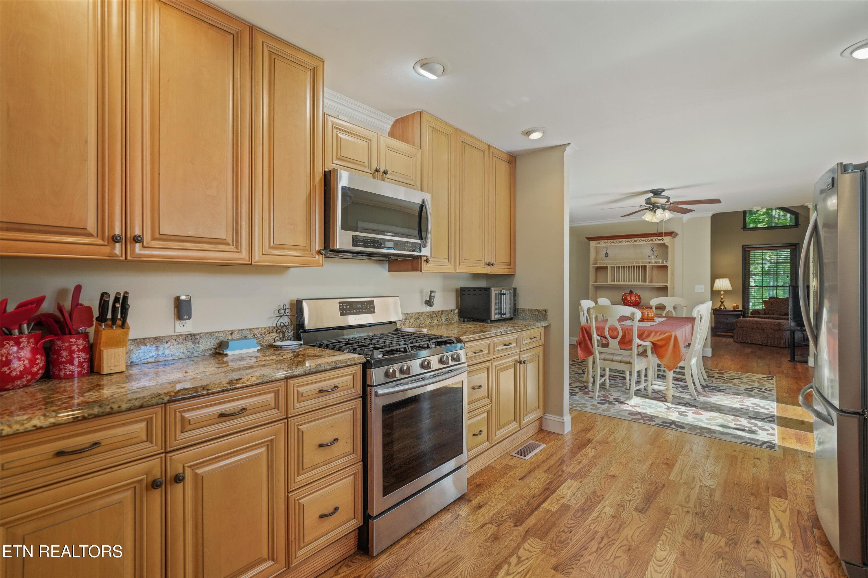 25-2848 Mountain Blvd38 - 2848 Mountain Blvd, Sevierville, TN 37876