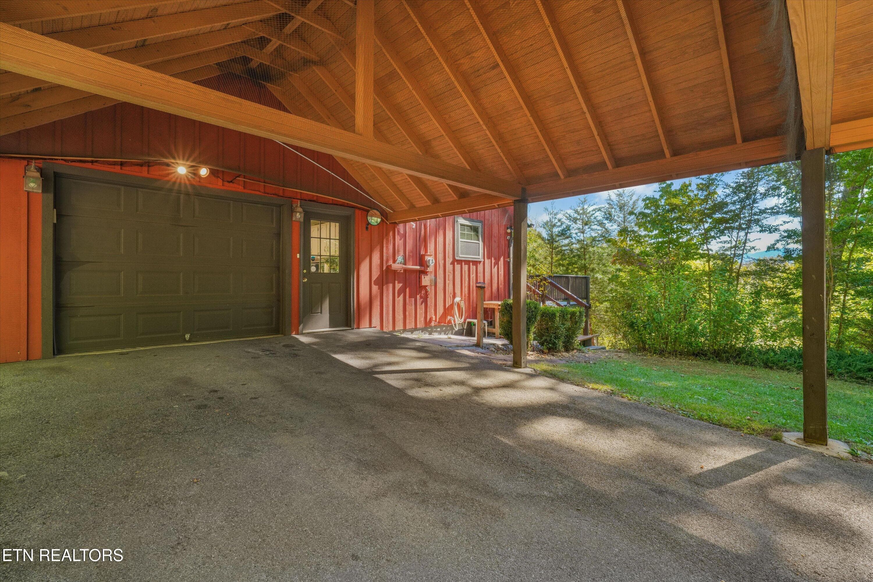 52-2848 Mountain Blvd65 - 2848 Mountain Blvd, Sevierville, TN 37876